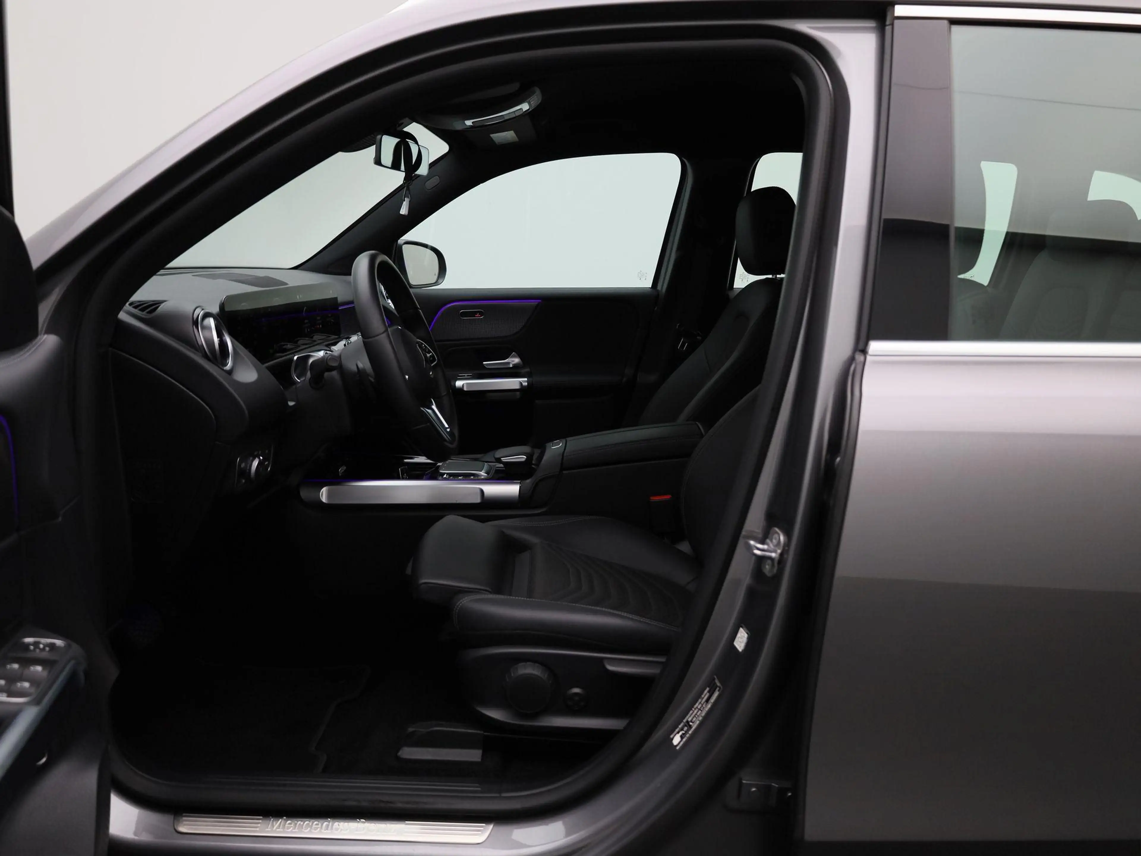Mercedes-Benz EQB 250 EQB Business Line | 7-ZITS | STOELVERWARMING | CAM — photo 9