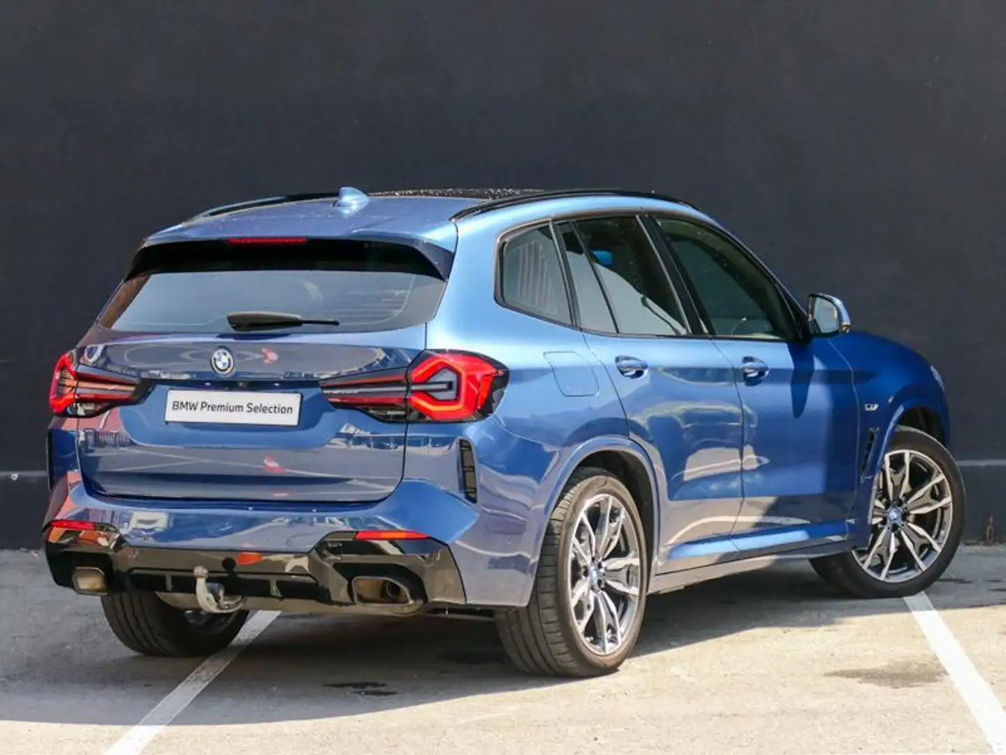 BMW X3 xDrive 30e Kit M Sport Blau - 2