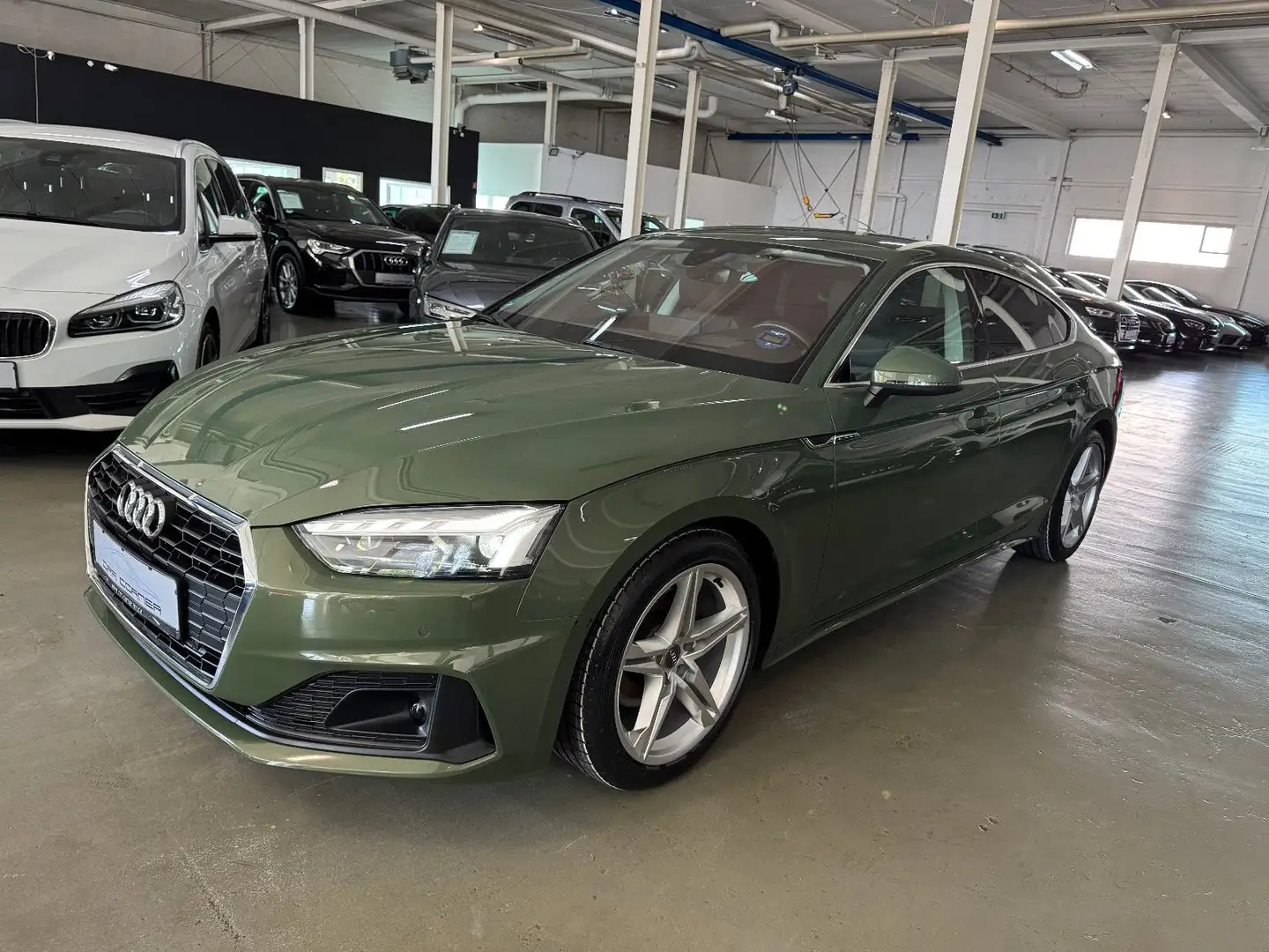 Audi A5 SP S-TRONIC SONDERLACKIERUNG S-LINE MEGA VOLL Vert - 1