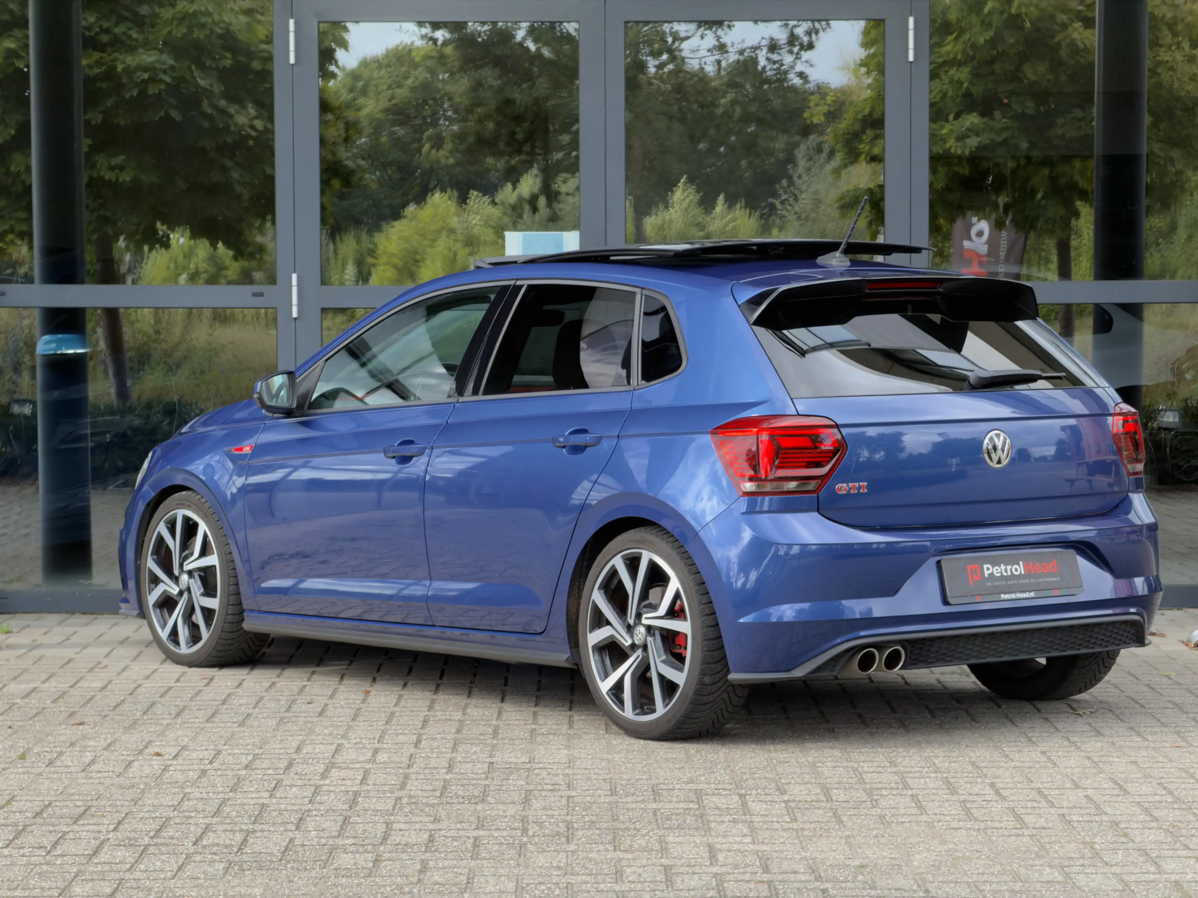 Volkswagen Polo GTI 2.0 TSI Pano, CarPlay, Camera, Clia, Blind spot — photo 3
