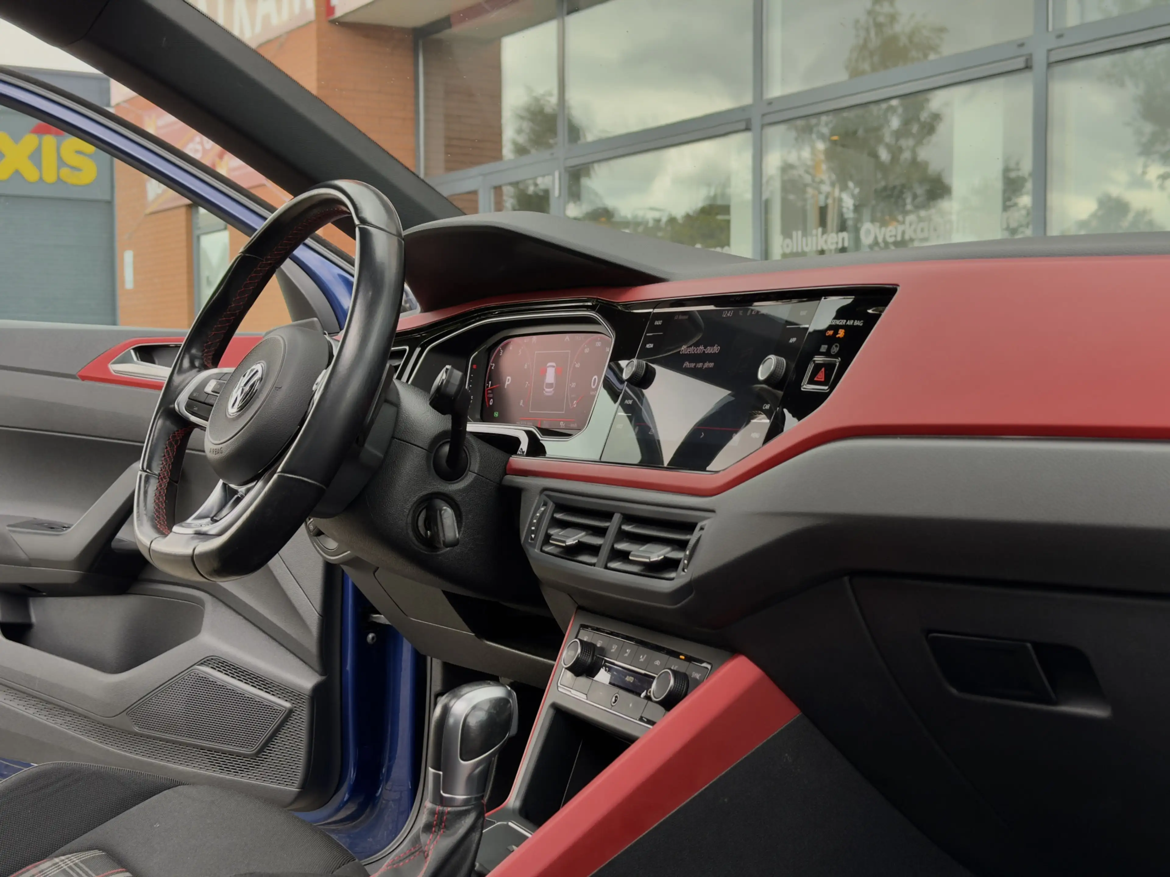 Volkswagen Polo GTI 2.0 TSI Pano, CarPlay, Camera, Clia, Blind spot — photo 8