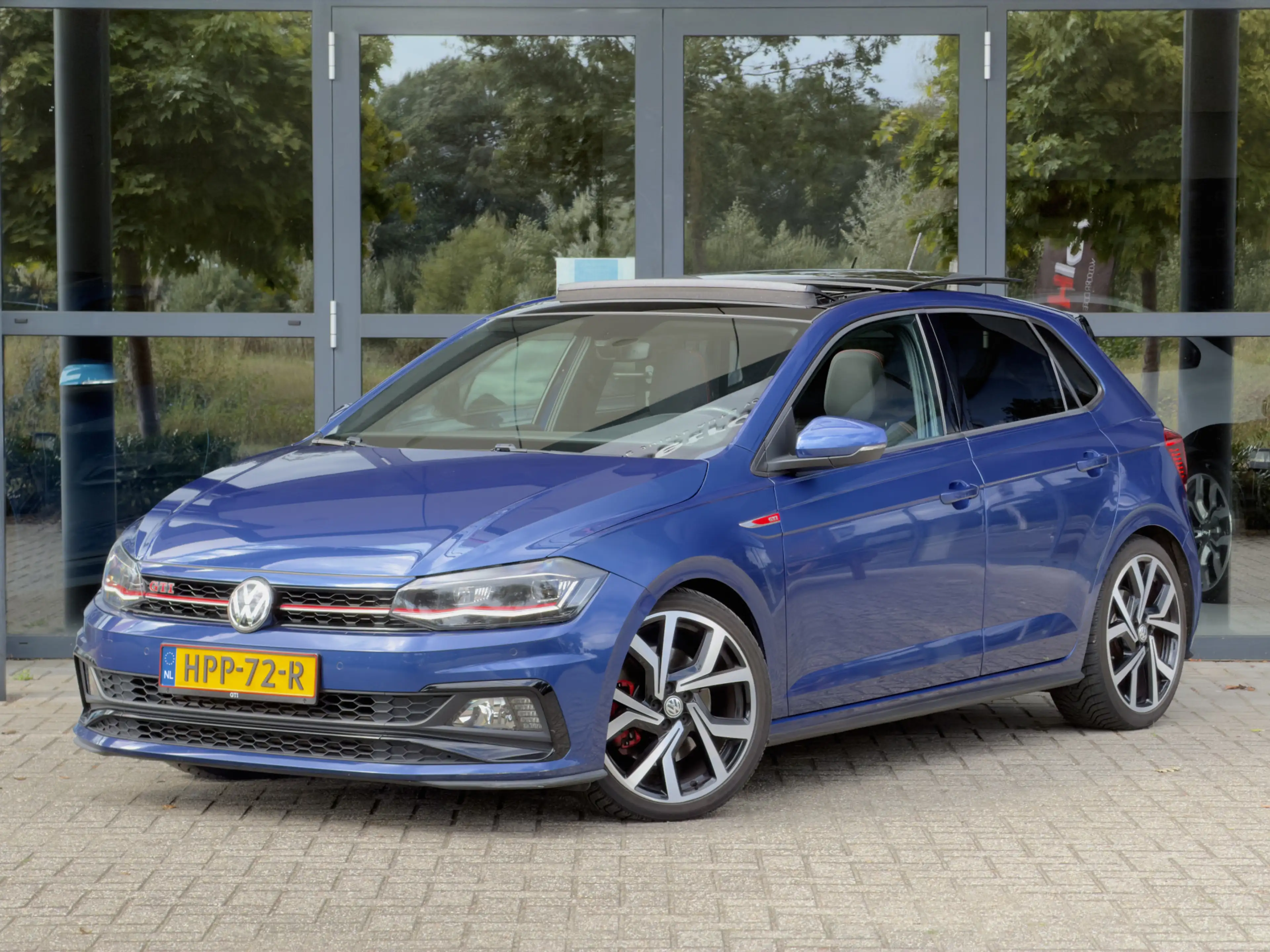 Volkswagen Polo GTI 2.0 TSI Pano, CarPlay, Camera, Clia, Blind spot — photo 6