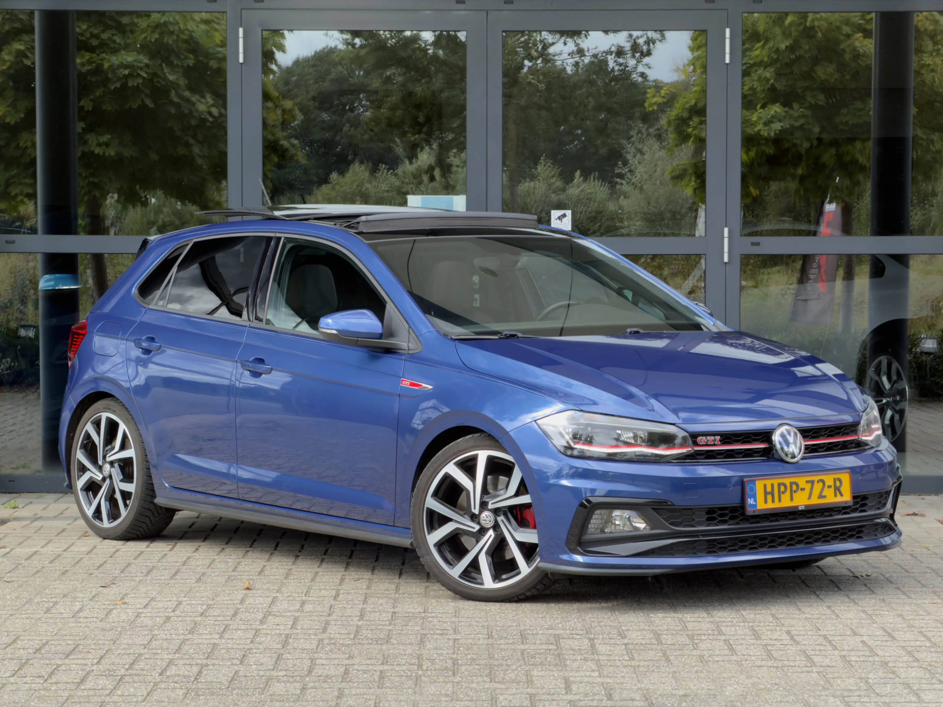Volkswagen Polo GTI 2.0 TSI Pano, CarPlay, Camera, Clia, Blind spot — photo 2