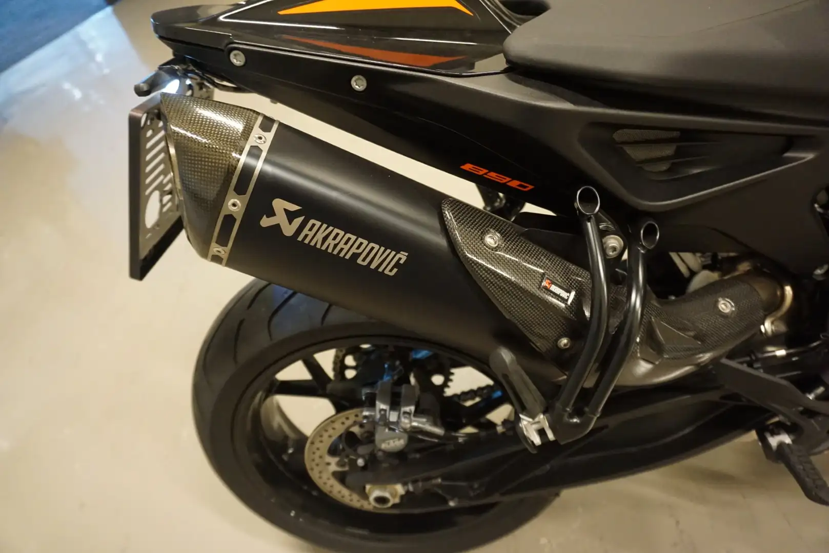 KTM 890 Duke 890 Duke Orange - 2