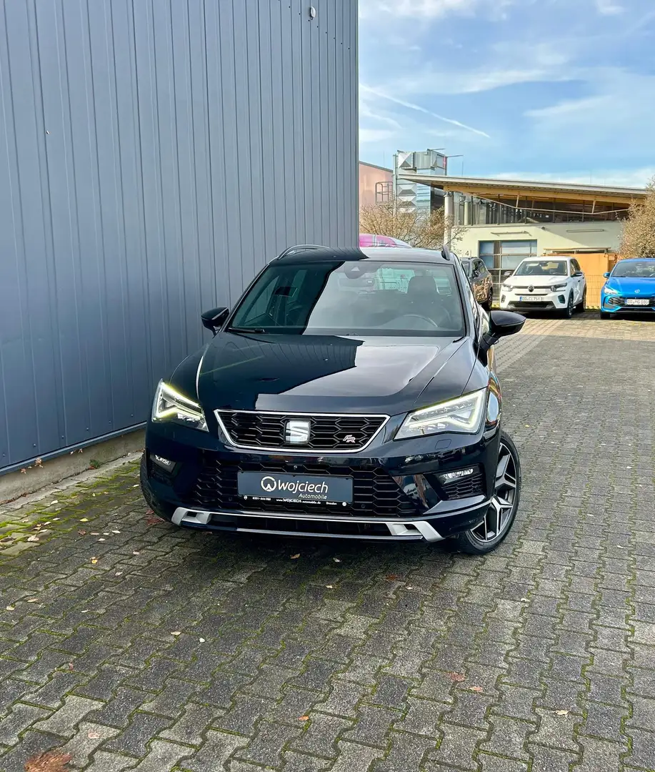 SEAT Ateca 2.0 TDI DSG FR-line *AHK*BEATS*LED*KEY* Schwarz - 2