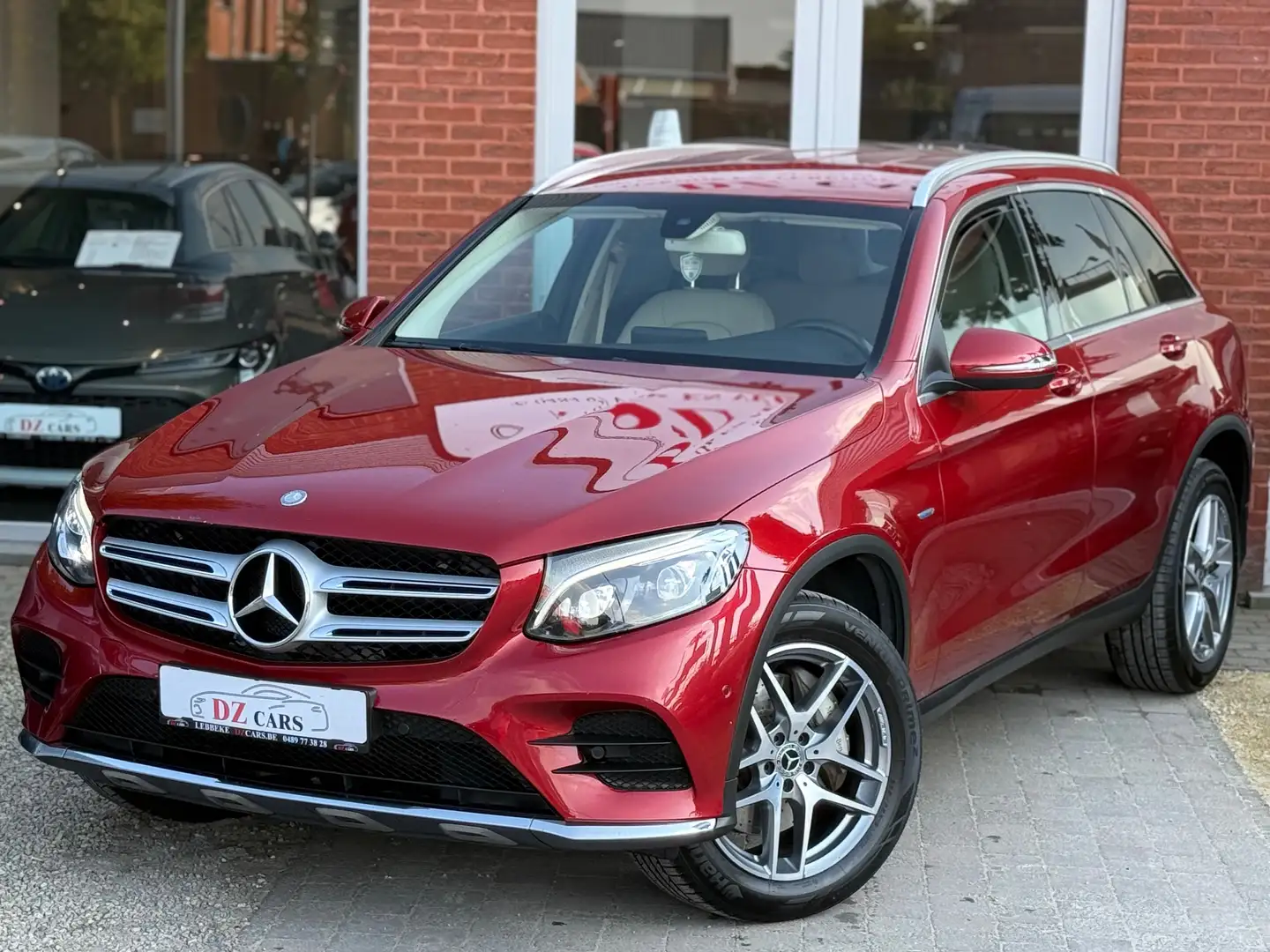 Mercedes-Benz GLC 350 e AMG-PACK 2.0I 211PK |✅NAVI | LEDER | LED | USB Red - 2