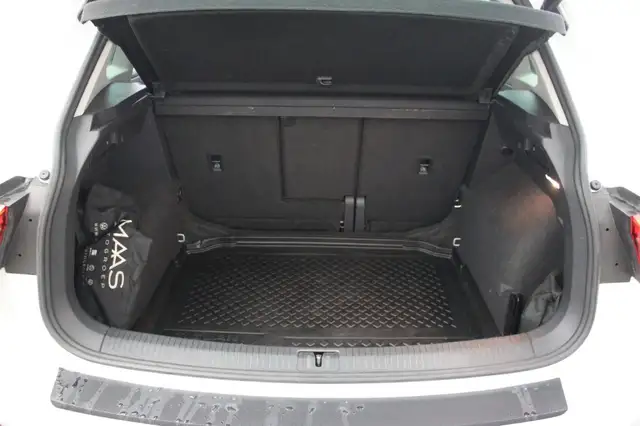 Volkswagen Tiguan view 13