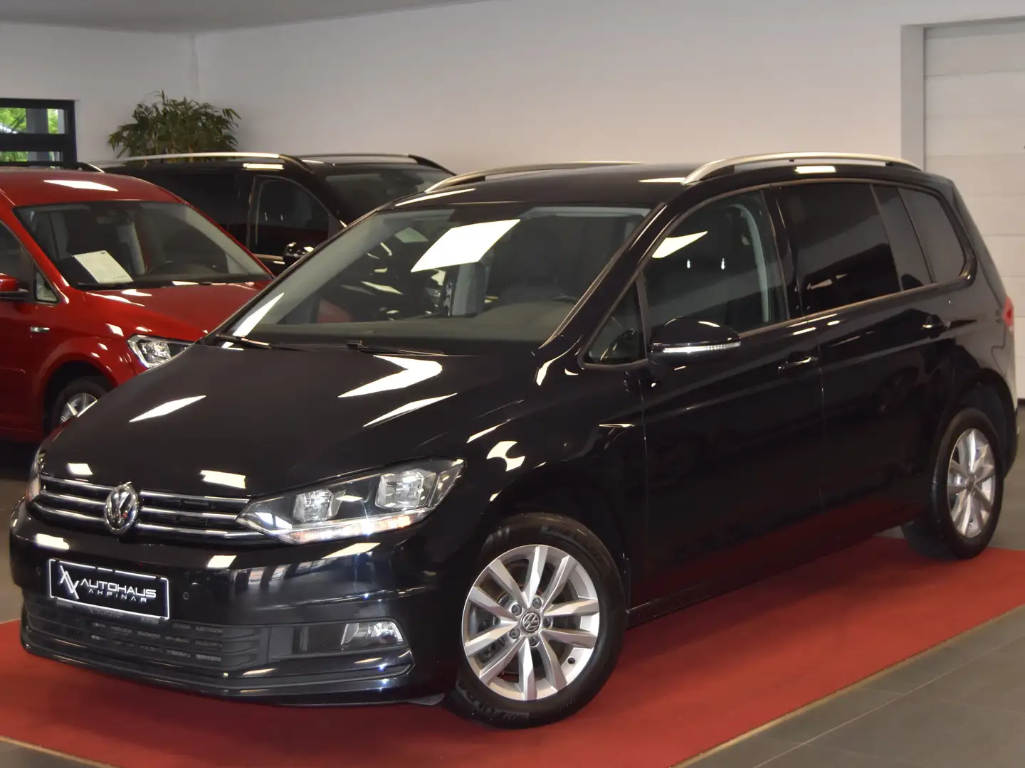 Volkswagen Touran Comfortline~1HAND~AHK~ACC~NAVI~DSG Negro - 1