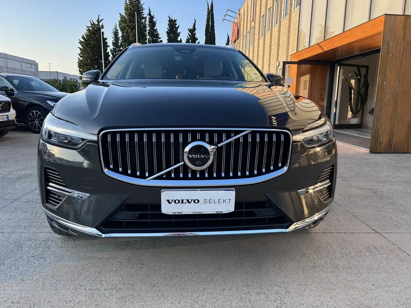 Volvo XC60 XC60 II 2022 2.0 t6 recharge phev Inscription awd Gris - 1