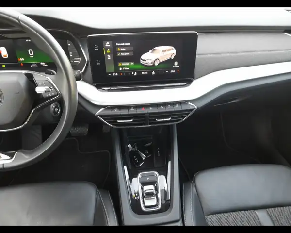 Skoda Octavia view 11