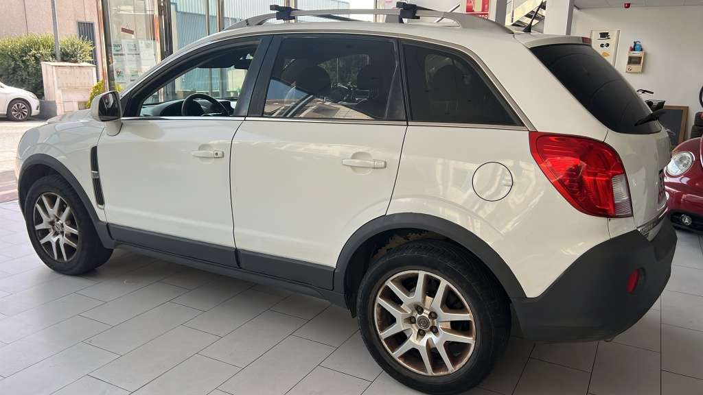 Opel Antara 2.2CDTI Selective S&S 4x2 - foto 1