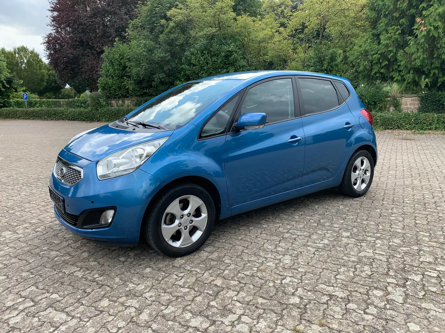 Kia Venga 1.6 Spirit 125PS~Klima~Tempomat~Kamera~Sitzheizung Blau - 1