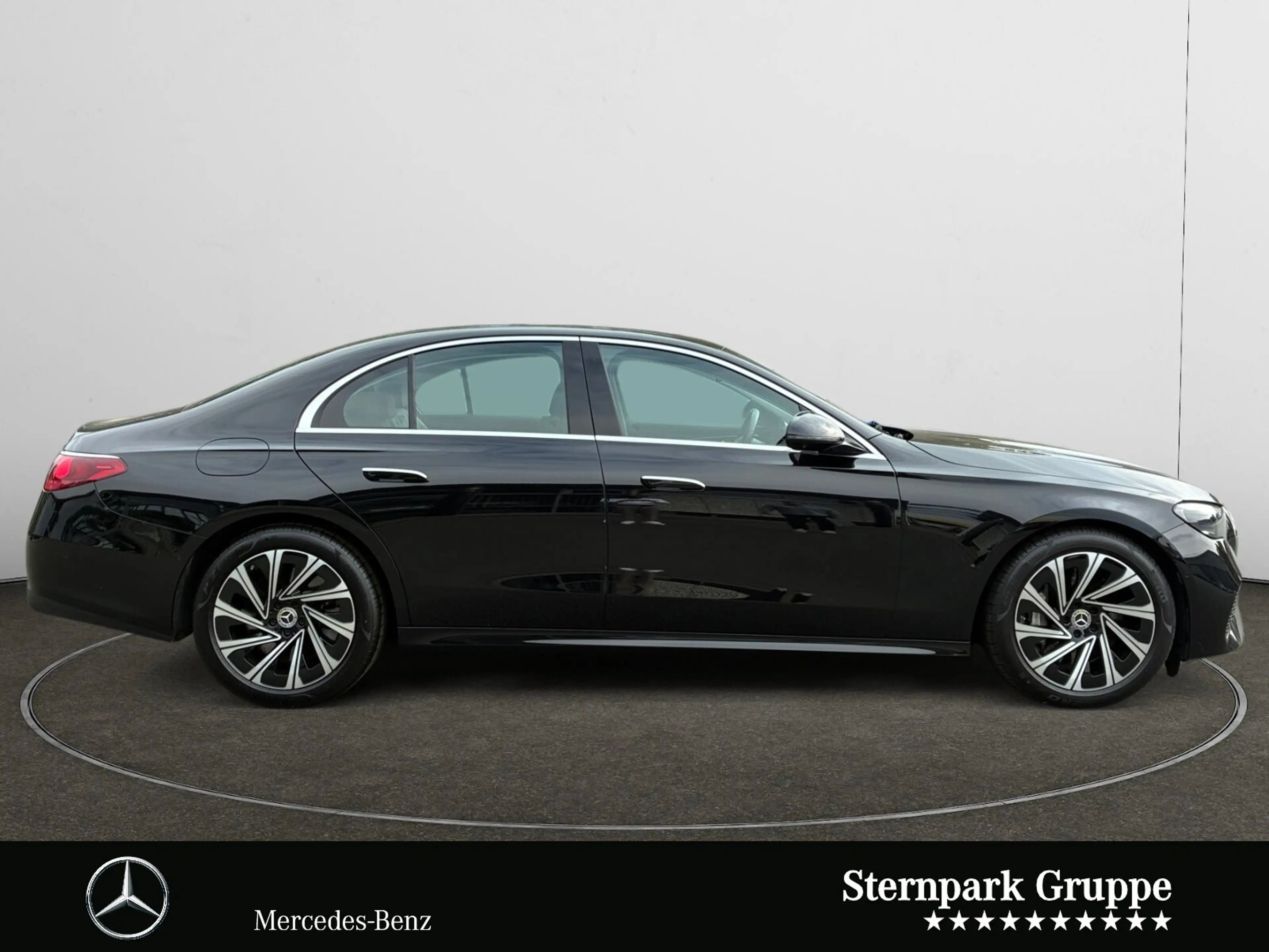Mercedes-Benz E 450 E 450 4M AVANTGARDE Advanced+*AHK*360*Distronic — photo 6