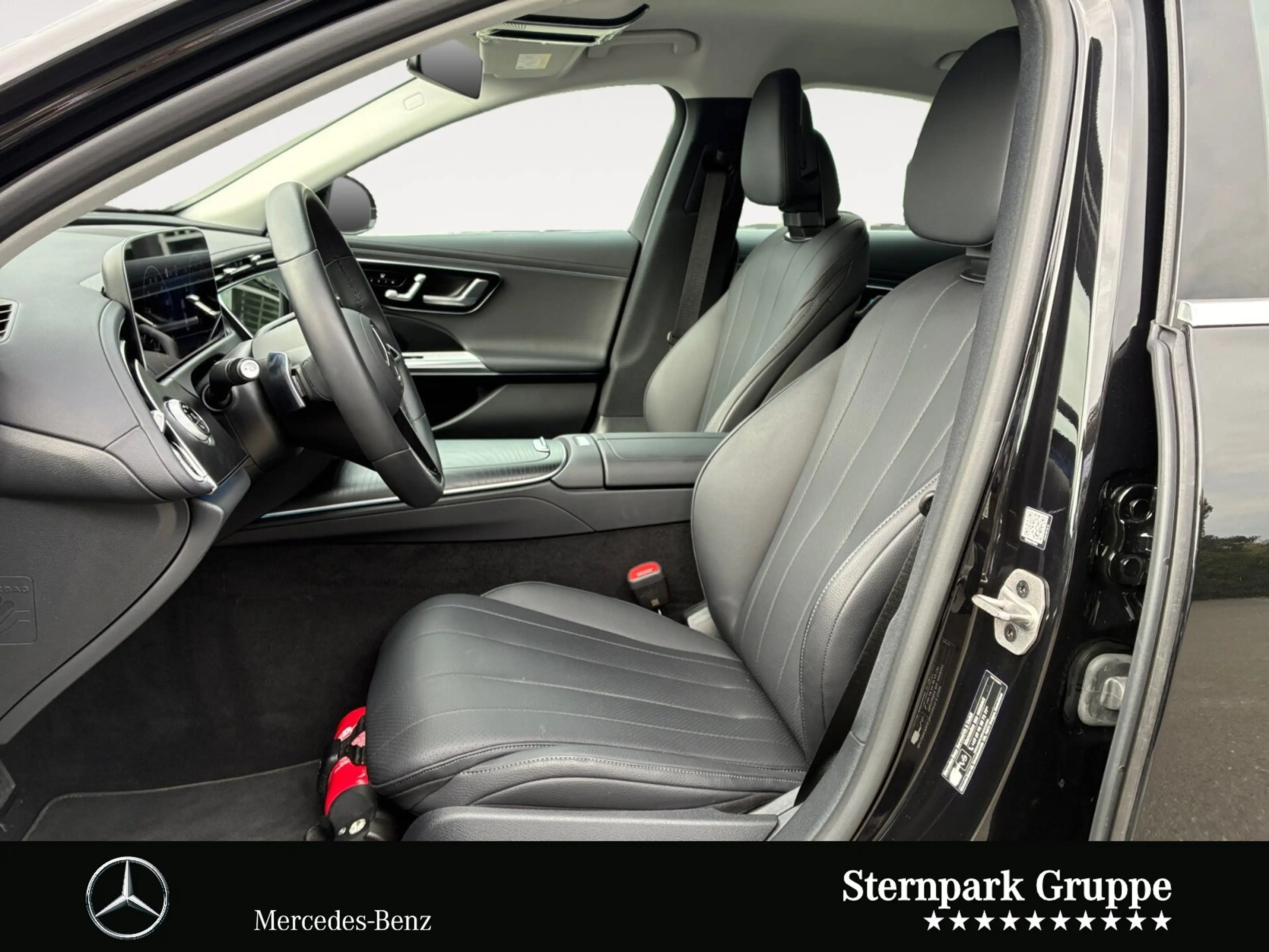 Mercedes-Benz E 450 E 450 4M AVANTGARDE Advanced+*AHK*360*Distronic — photo 9