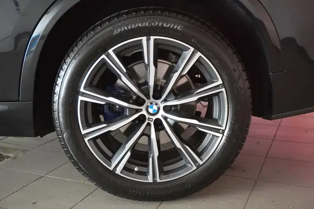 BMW X5 xDrive40i Ansicht 4