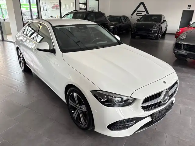 Mercedes-Benz C 200 Lim. Navi/LED/Totw. Assistent/360Kamera