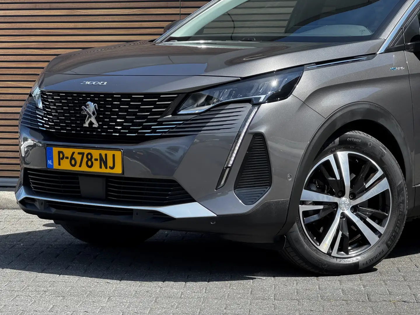 Peugeot 3008 1.6 HYbrid 225 Blue Lease Allure Camera / Navigati Grijs - 2