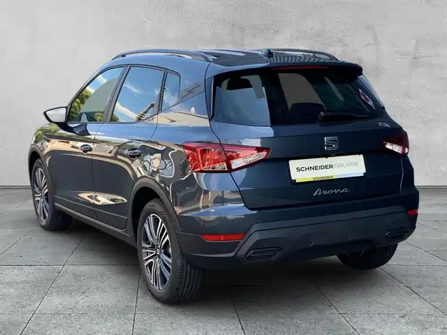 SEAT Arona view 3