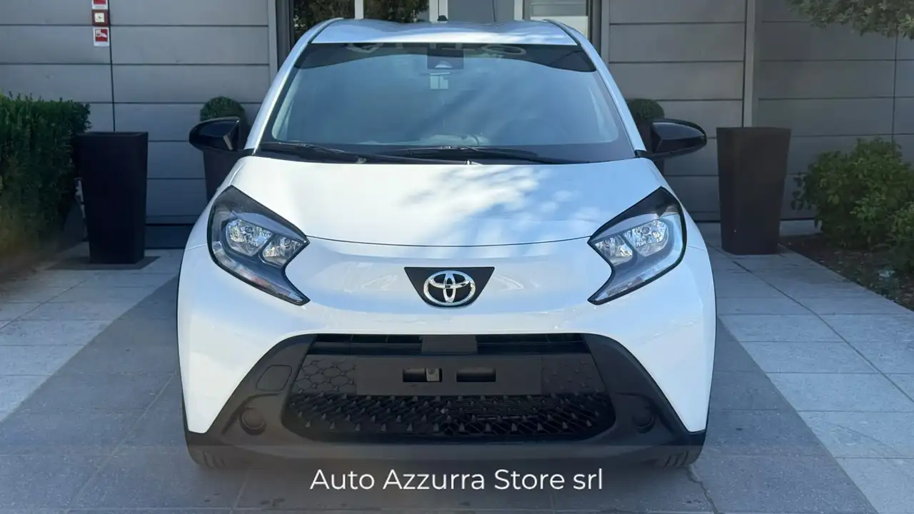 Toyota Aygo X 1.0 Active 72cv *PROMO AZZURRA*, миниатюра 2