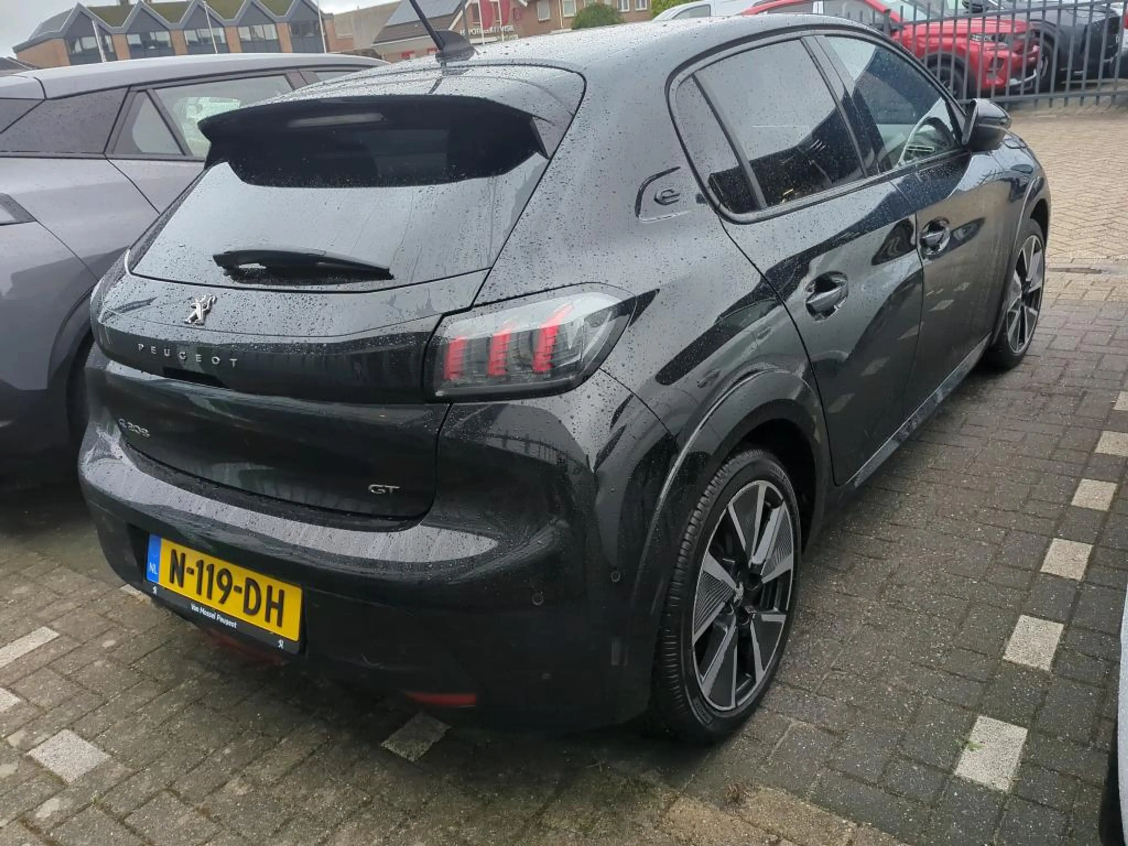 Peugeot e-208 EV GT 350 50 kWh | Fase 3 laden | Navigatie | Came — photo 3