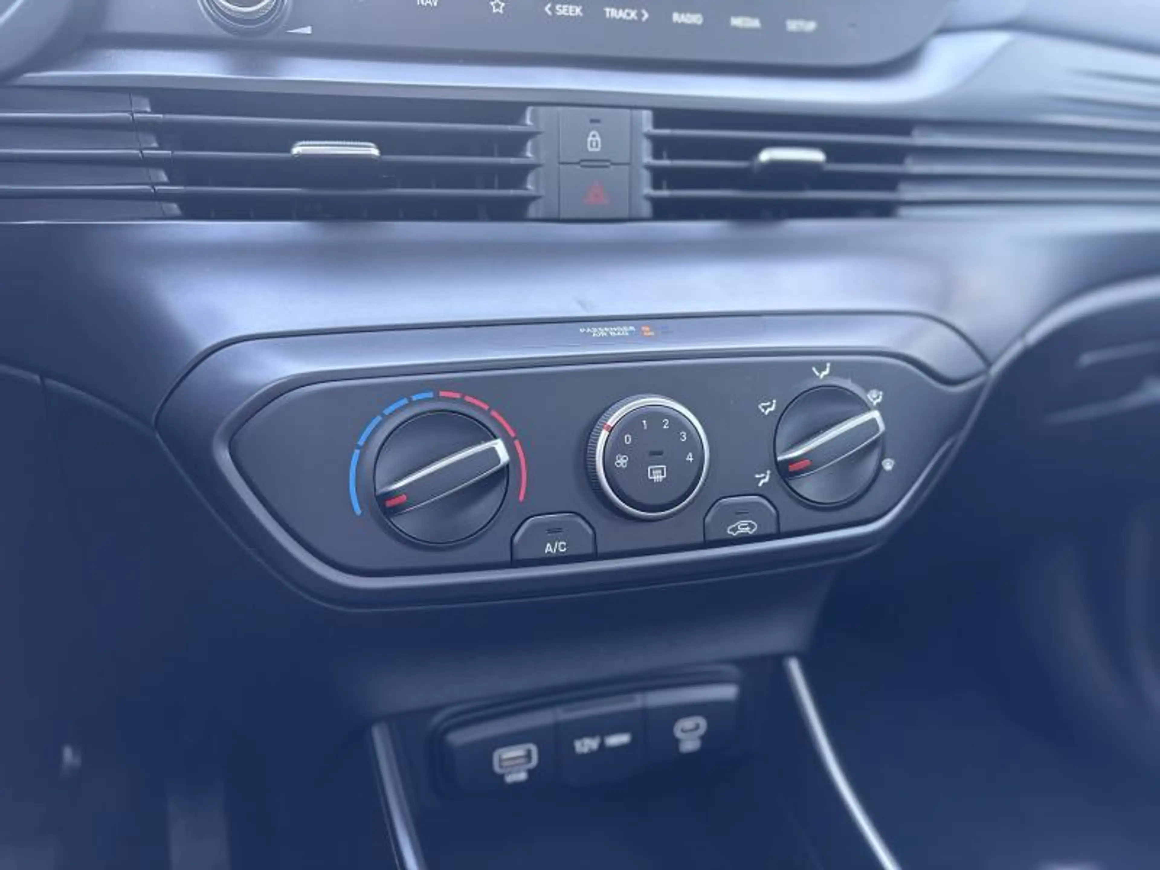 Hyundai BAYON TWIST 100 — photo 12
