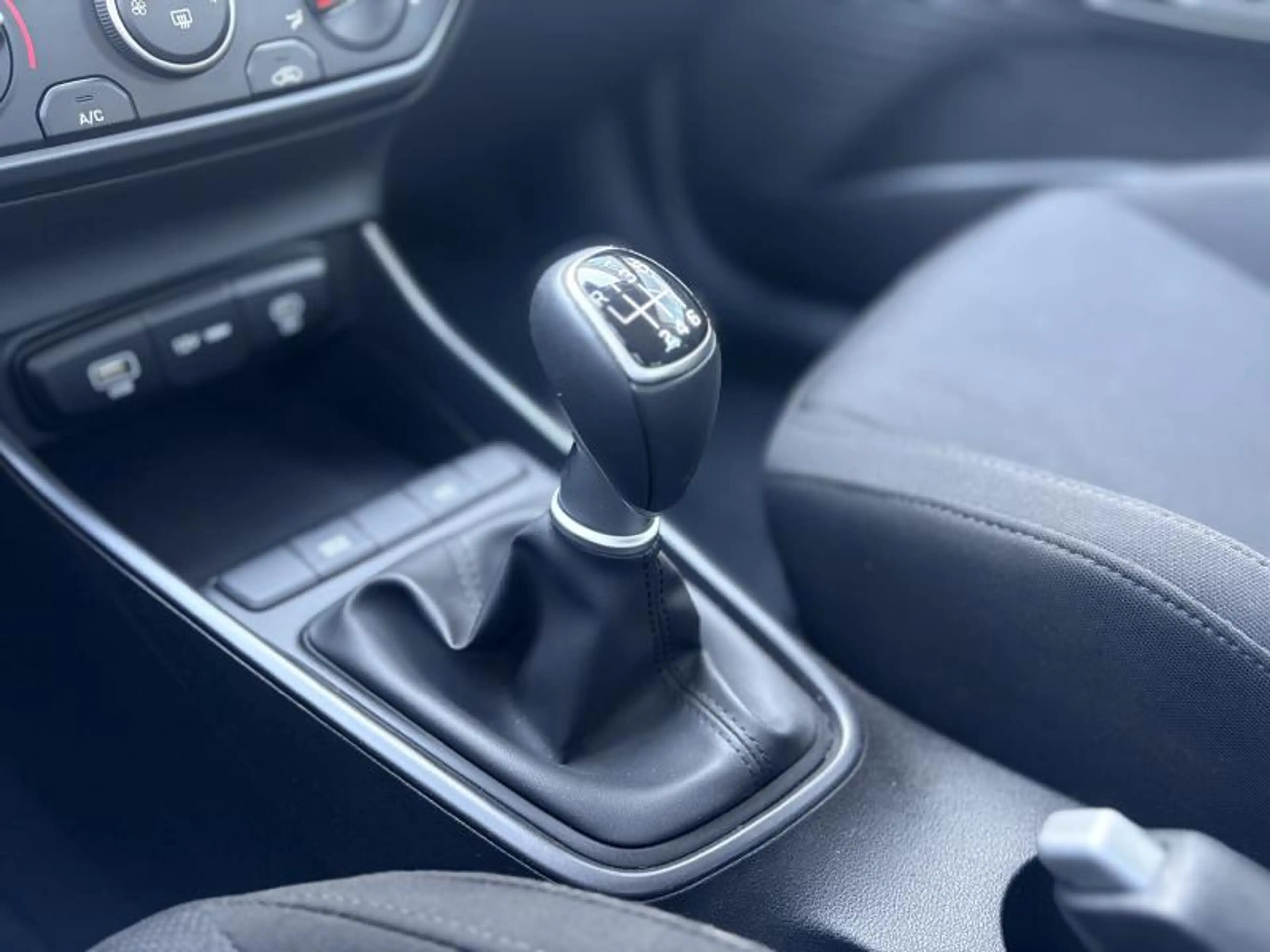 Hyundai BAYON TWIST 100 — photo 11