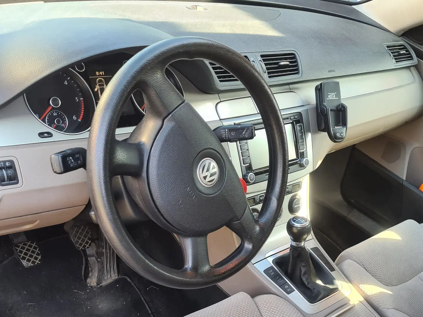 Volkswagen Passat Variant Var. Comfortline 2,0 TDI DPF DSG Rot - 1