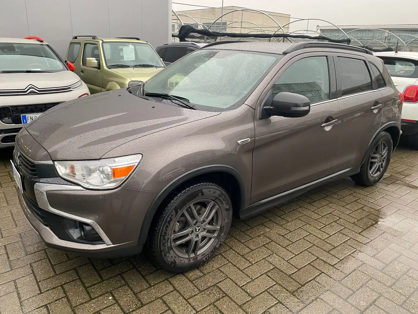 Mitsubishi ASX 1.6 DI-D 114 CV 4WD Invite Сірий - 1