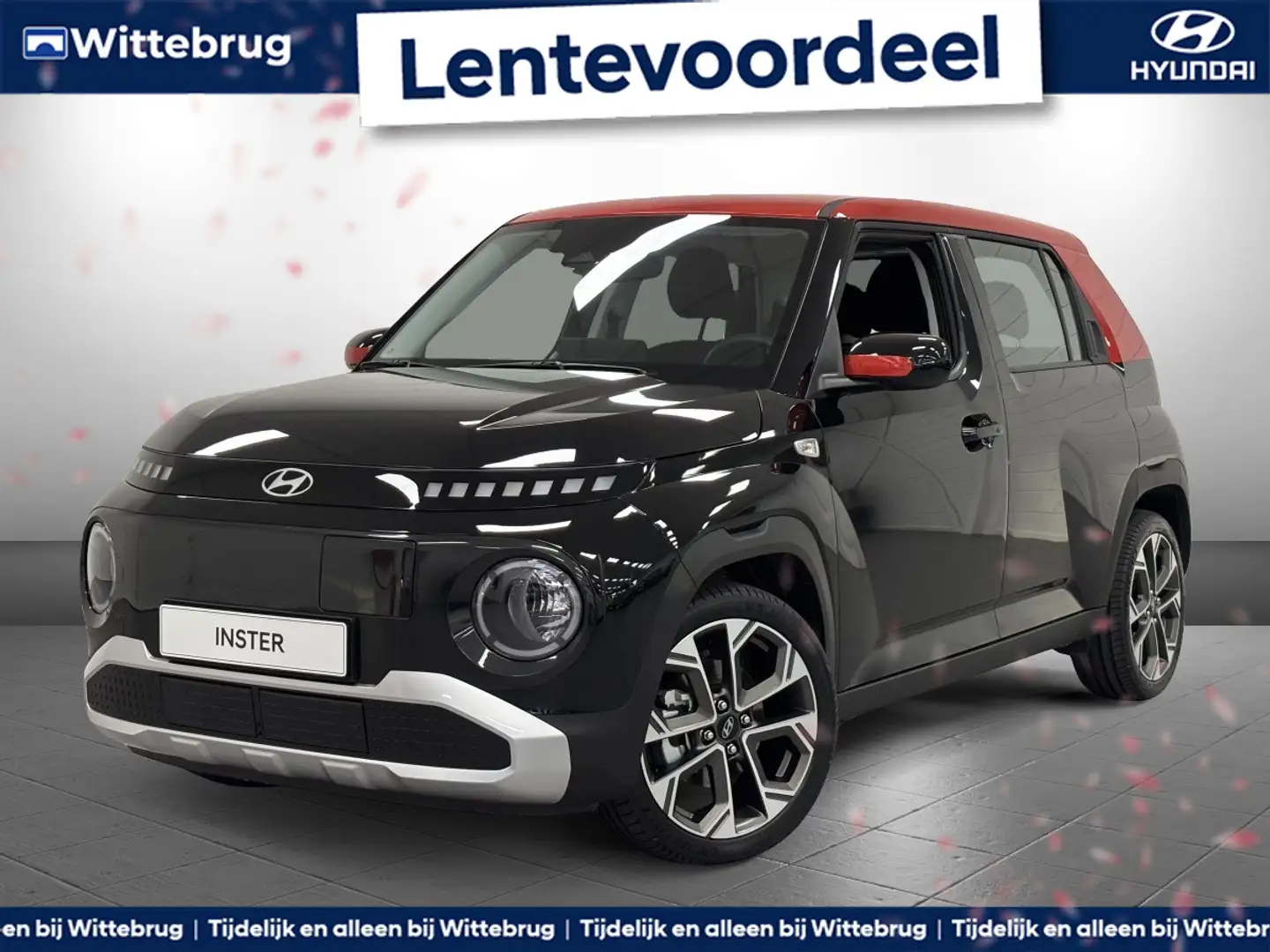 Hyundai Inster E-Motion 49 kWh NIEUW UIT VOORRAAD LEVERBAAR! | NA Noir - 1