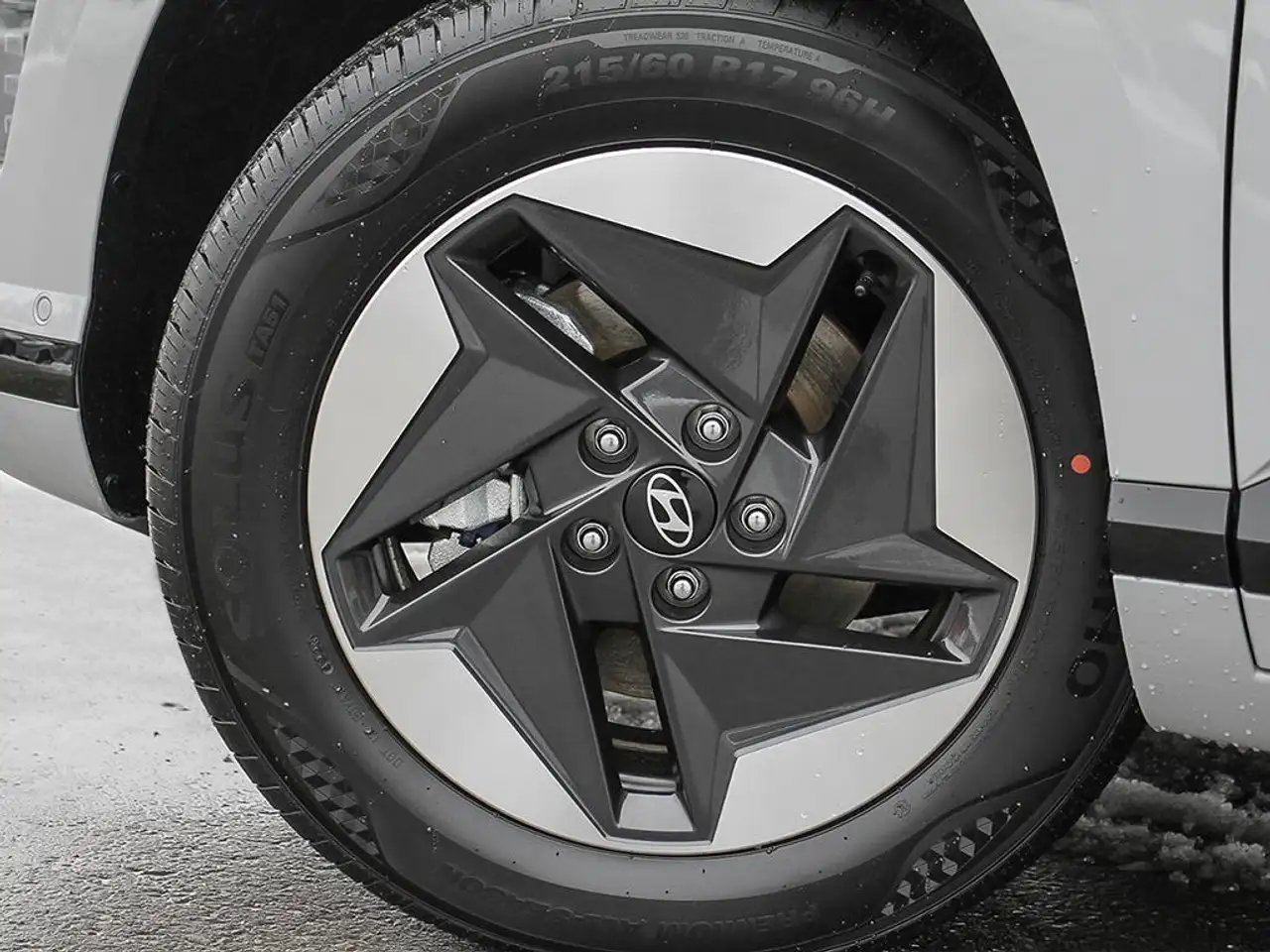 Hyundai KONA снимка Hyundai KONA