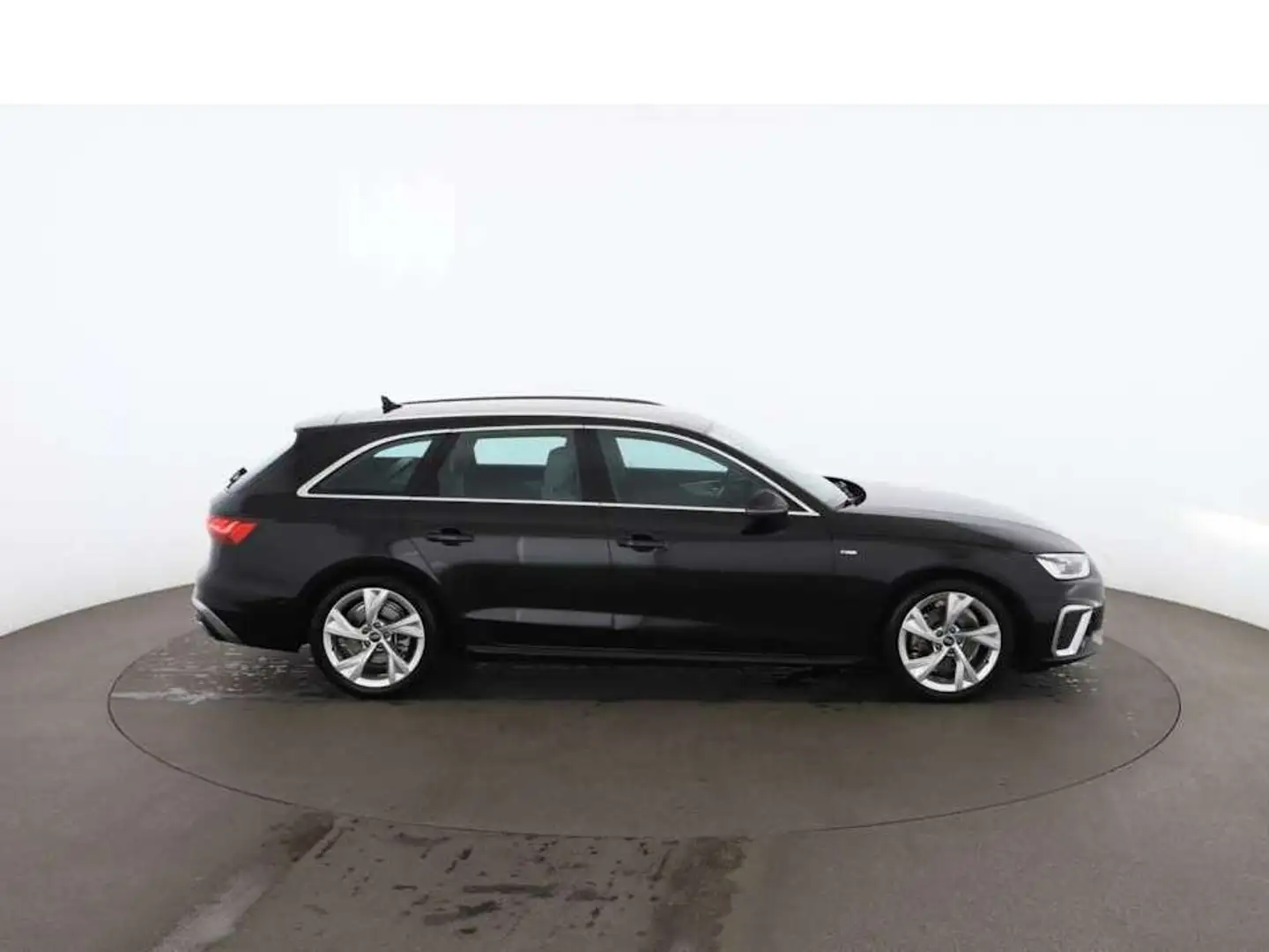Audi A4 Avant 35 TFSI S-Line Aut LED RADAR NAVI LEDER Noir - 2