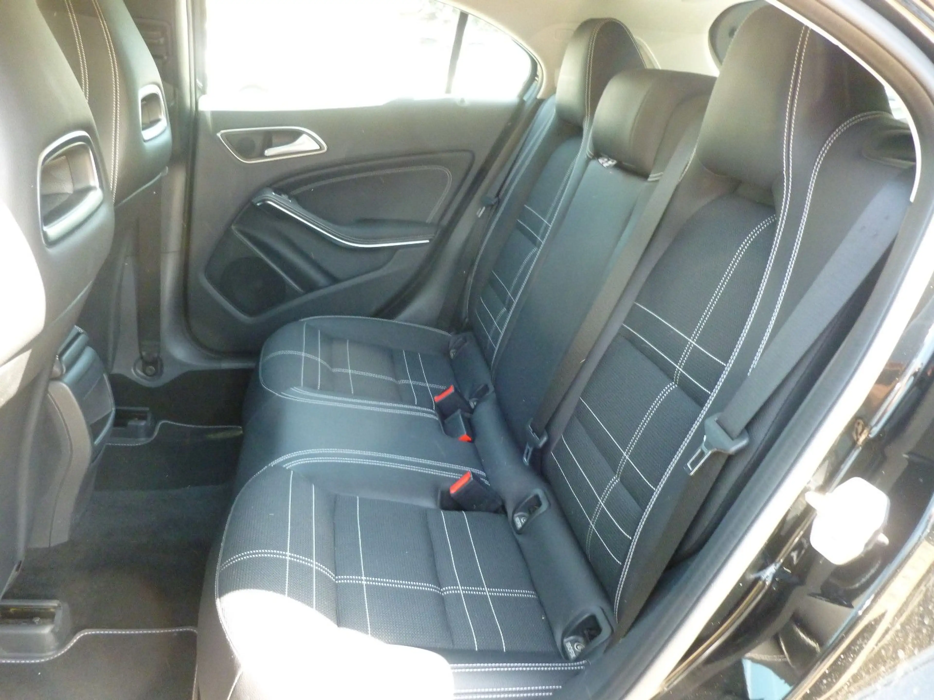 Mercedes-Benz A 250 A  BE Urban/LED/H-K/Navi/Business-P.RFK — photo 13