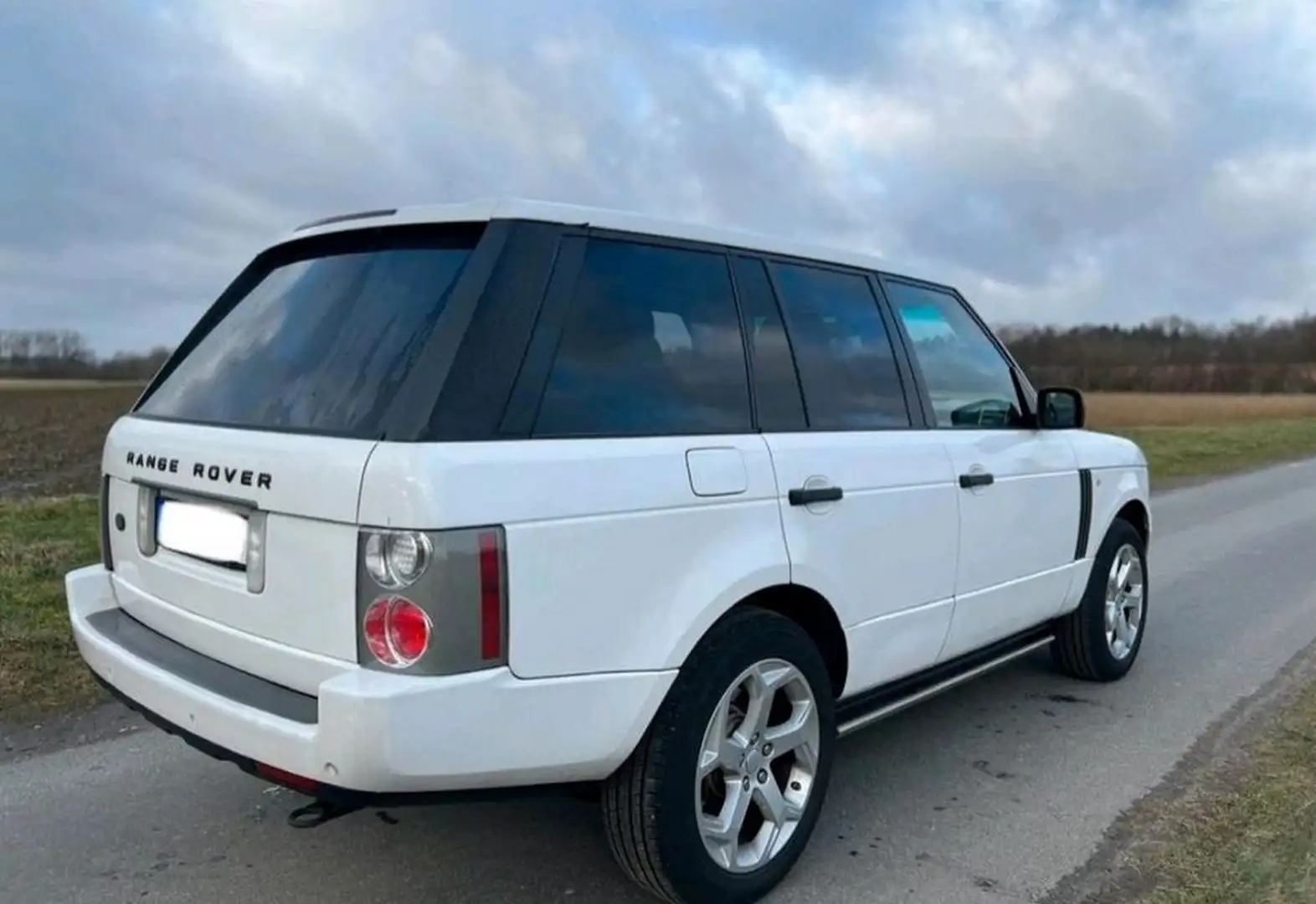 Land Rover Range Rover LM 3.6 D V8 4×4 - 2