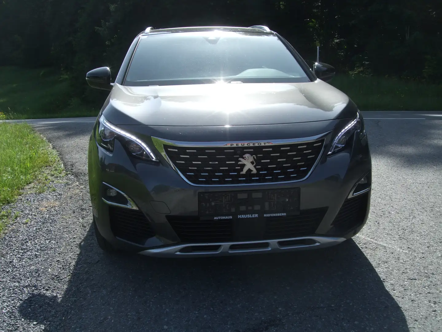 Peugeot 3008 GT-Line BHDi 130 EAT8 Vollausstattung Grau - 2