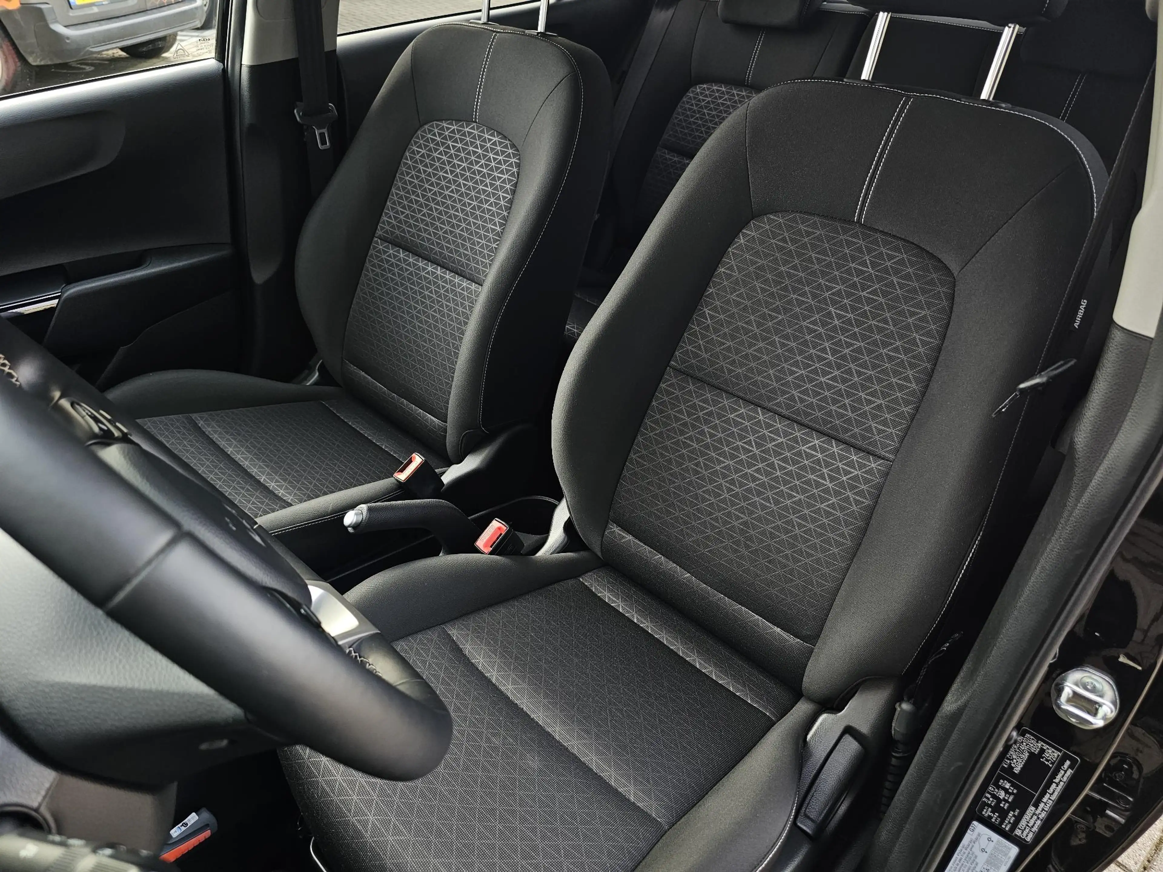 Kia Picanto 1.0 DPi DynamicPlusLine | Camera | Navi | Carplay — photo 13