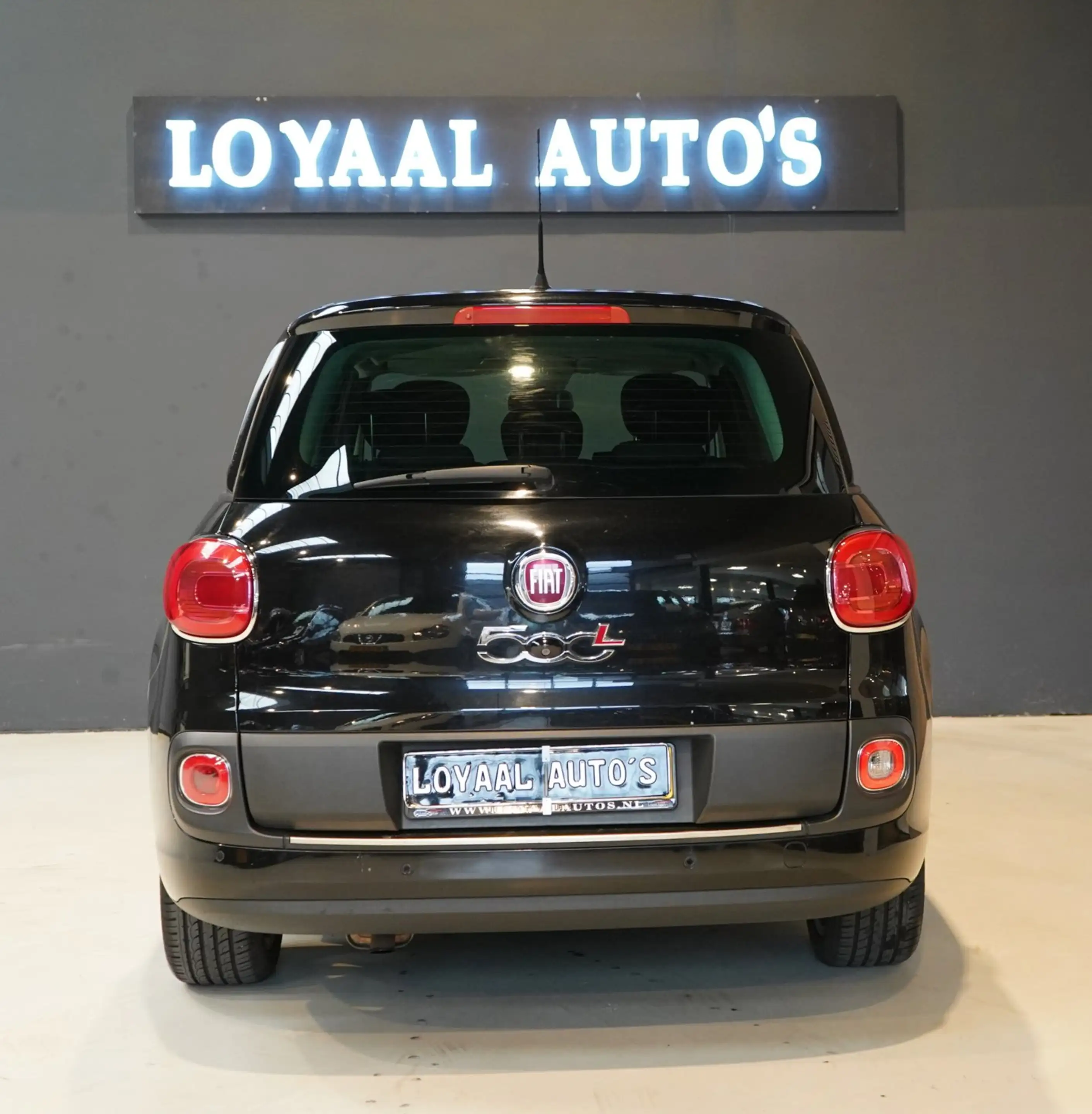 Fiat 500L Living 0.9 TwinAir Lounge 7p. | ACHTERUITRIJC. | C — photo 7