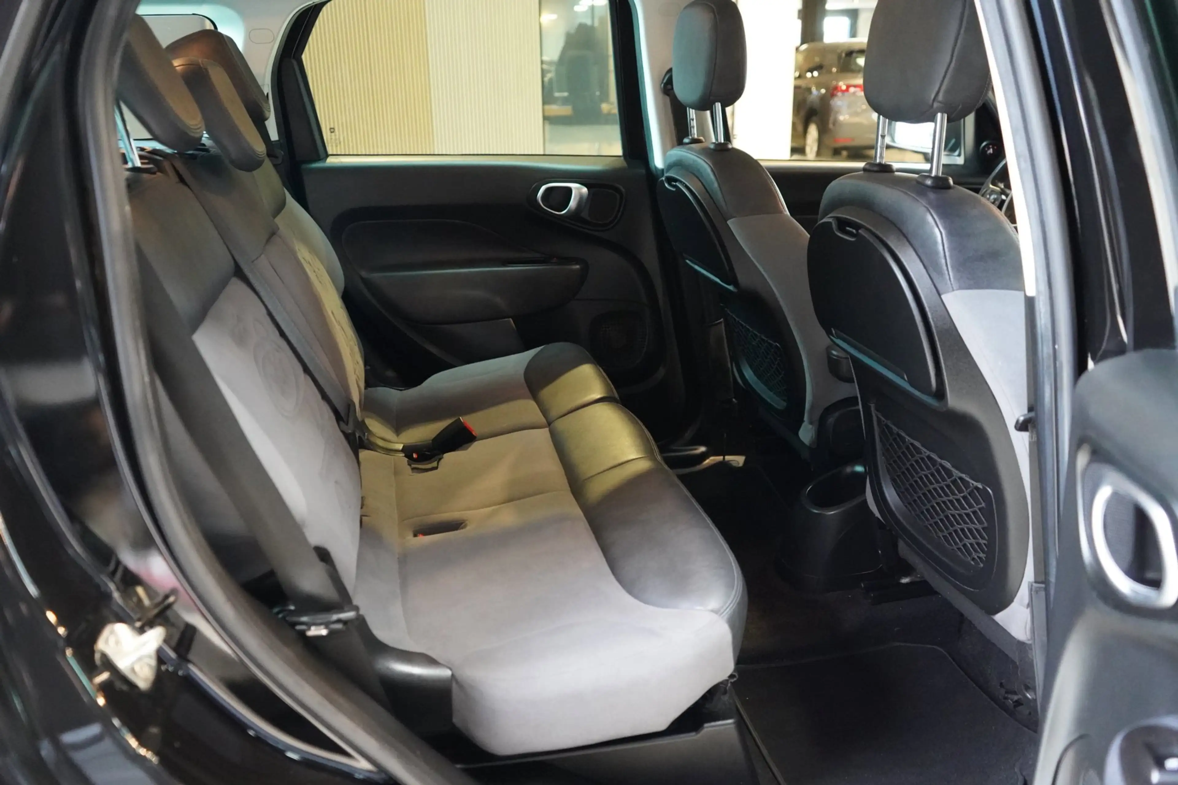 Fiat 500L Living 0.9 TwinAir Lounge 7p. | ACHTERUITRIJC. | C — photo 15
