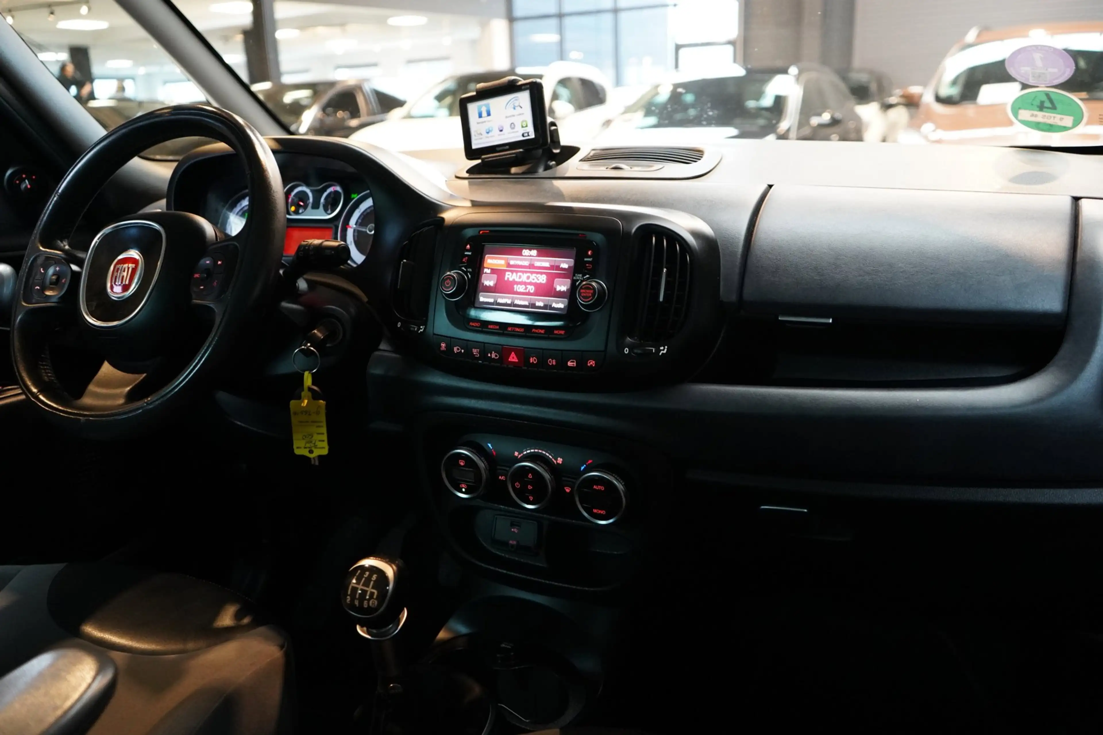 Fiat 500L Living 0.9 TwinAir Lounge 7p. | ACHTERUITRIJC. | C — photo 10