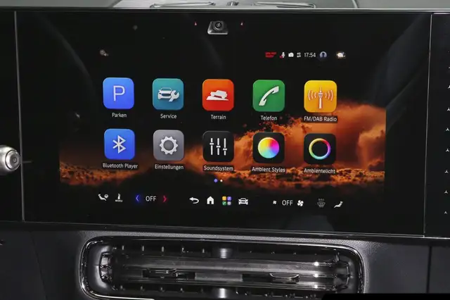 Mercedes-Benz GLB Class view 11