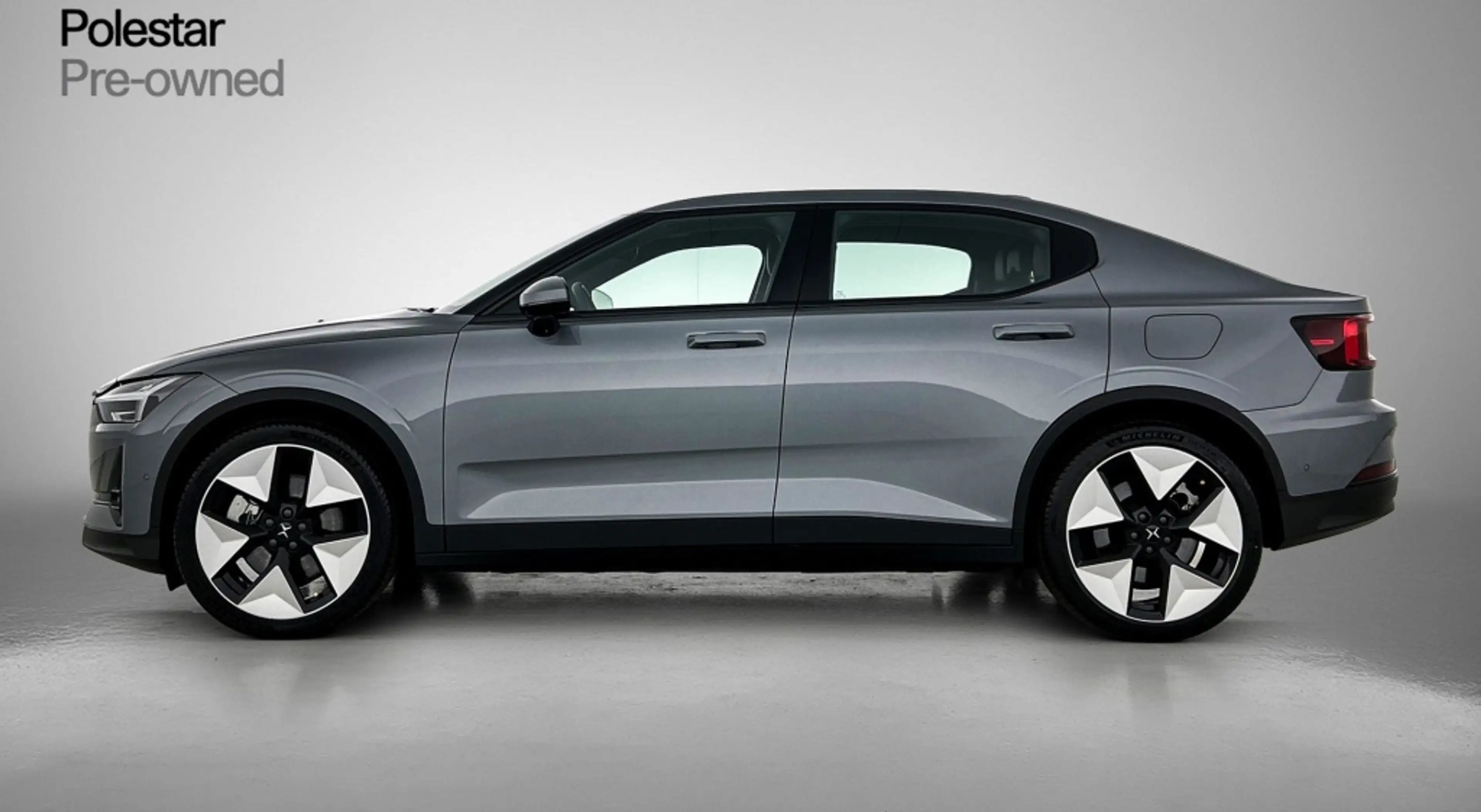 Polestar 2 Long Range Dual motor Plus 82 kWh — photo 2