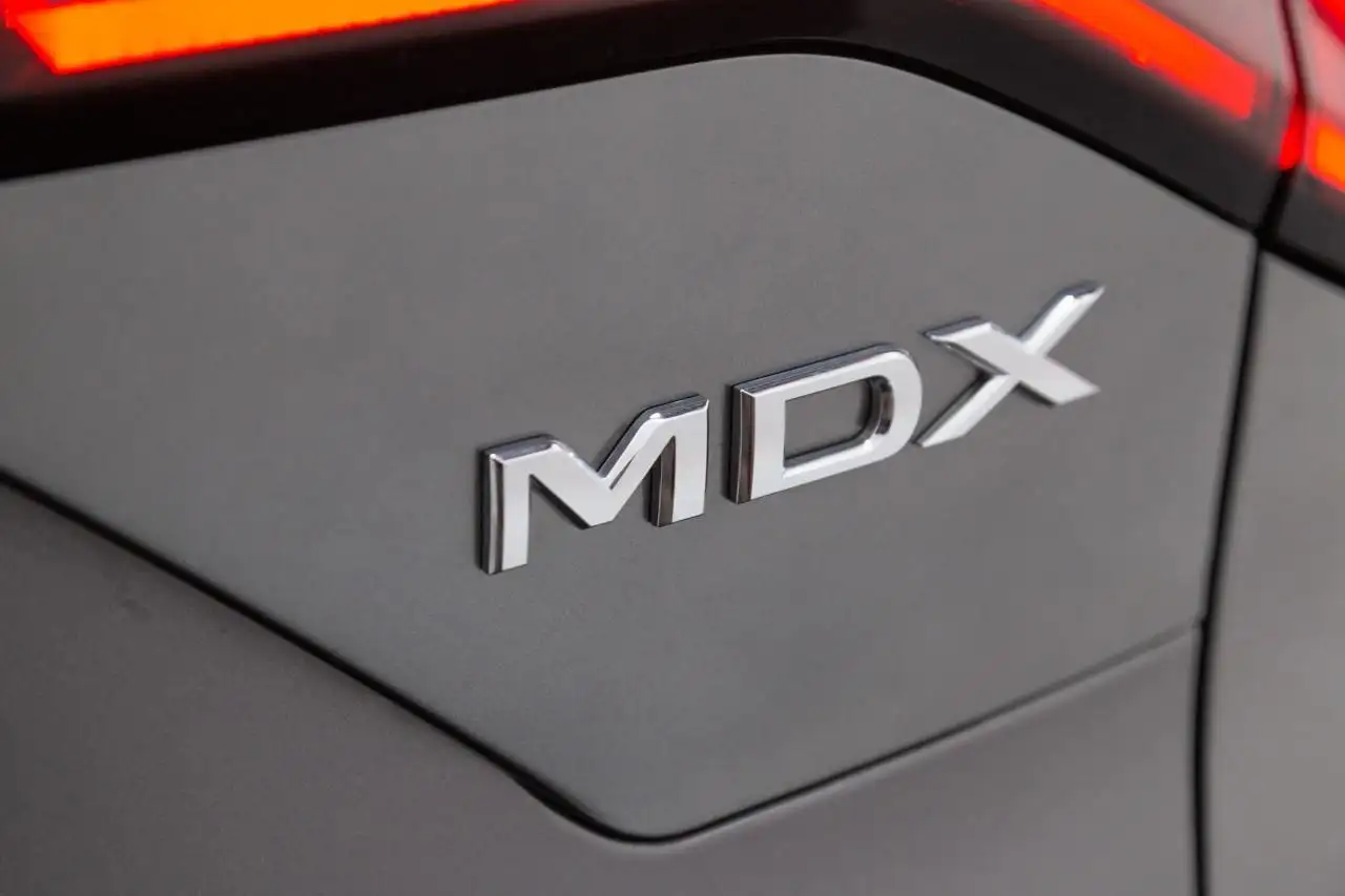 Acura MDX снимка Acura MDX