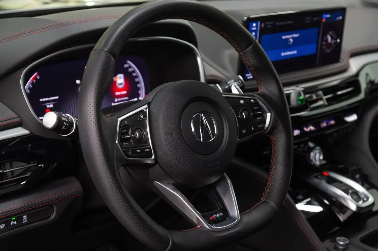 Acura MDX снимка Acura MDX