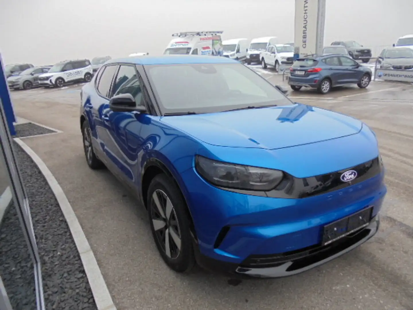 Ford Capri Elektro RWD 77 kWh Range 286PS LEASING! Blau - 2