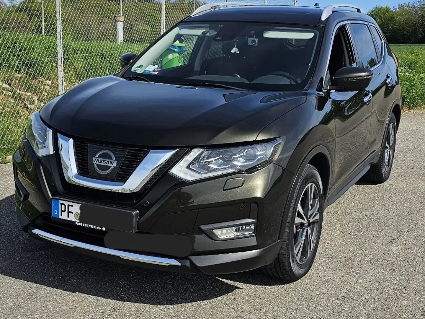 Nissan X-Trail 2.0 dCi Xtronic N-Connecta Grün - 1
