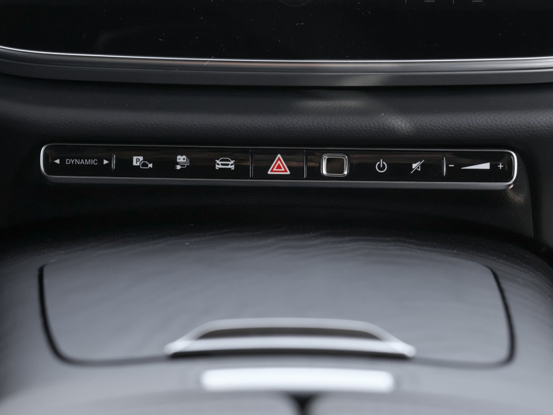 Mercedes-Benz E 300 e T AMG-Sport/LED/Cam/Night/AHK/Totw/Distr — photo 10