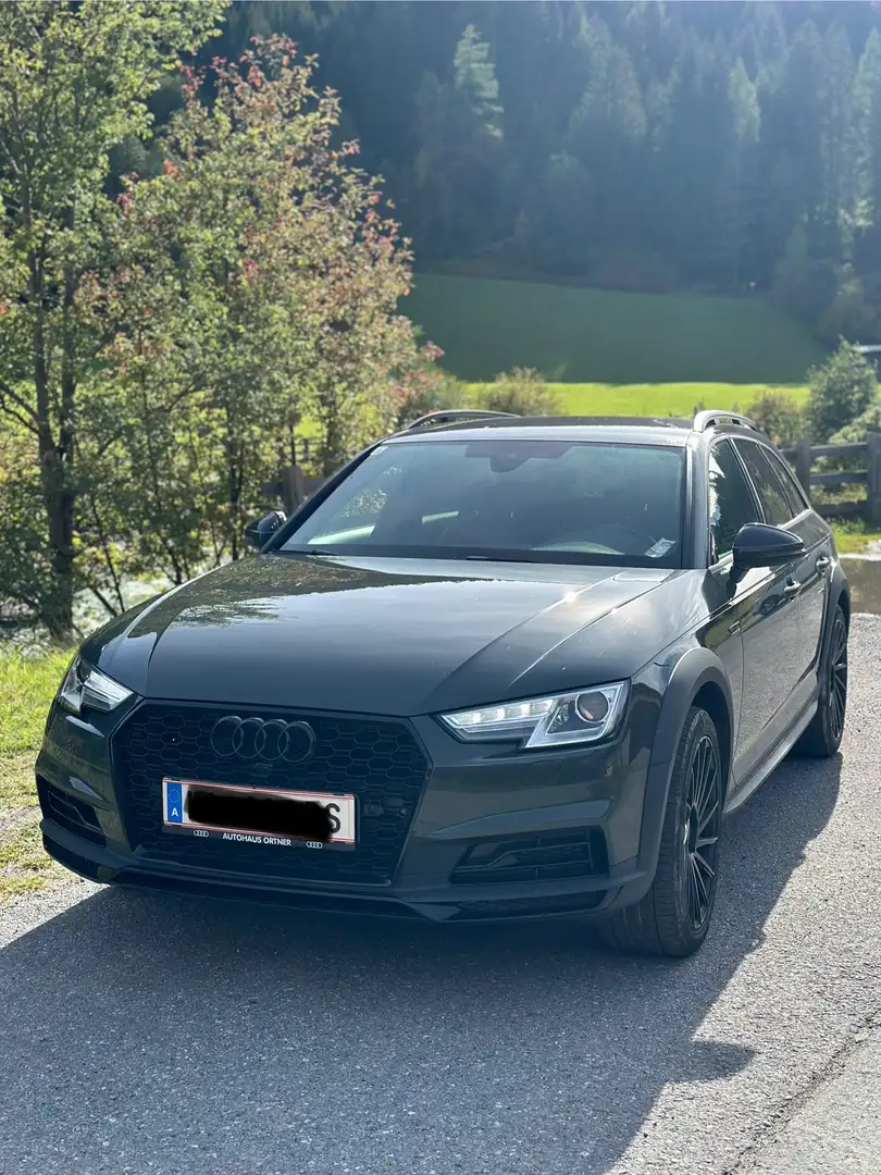 Audi A4 allroad quattro 2,0 TDI S-tronic // Sonderfarbe - 1