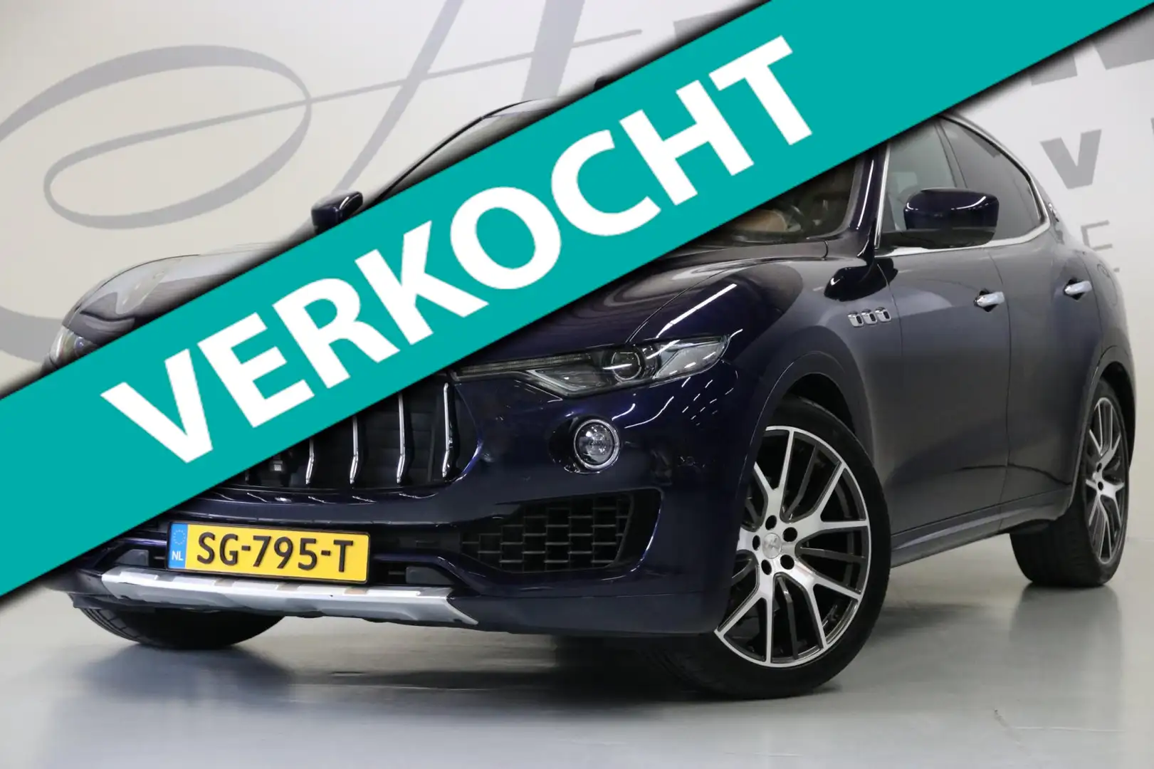 Maserati Levante 3.0 V6 D Apple carplay/Rondomzicht camera/Carbon i Blauw - 1
