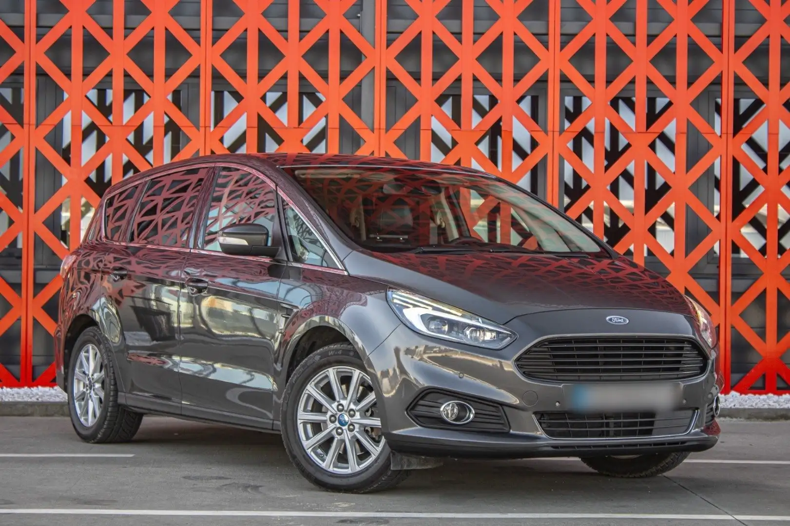 Ford S-Max S-Max 2.0 TDCi Aut. Titanium Grau - 2