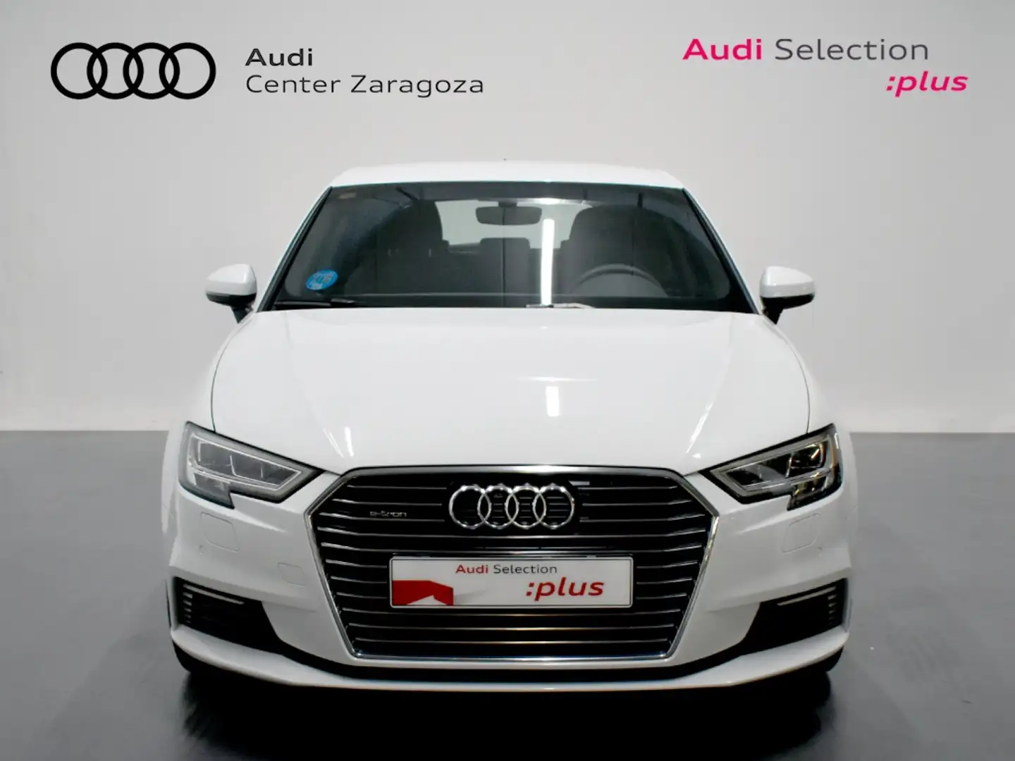 Audi A3 Sportback 40 e-tron S line S tronic Blanco - 2