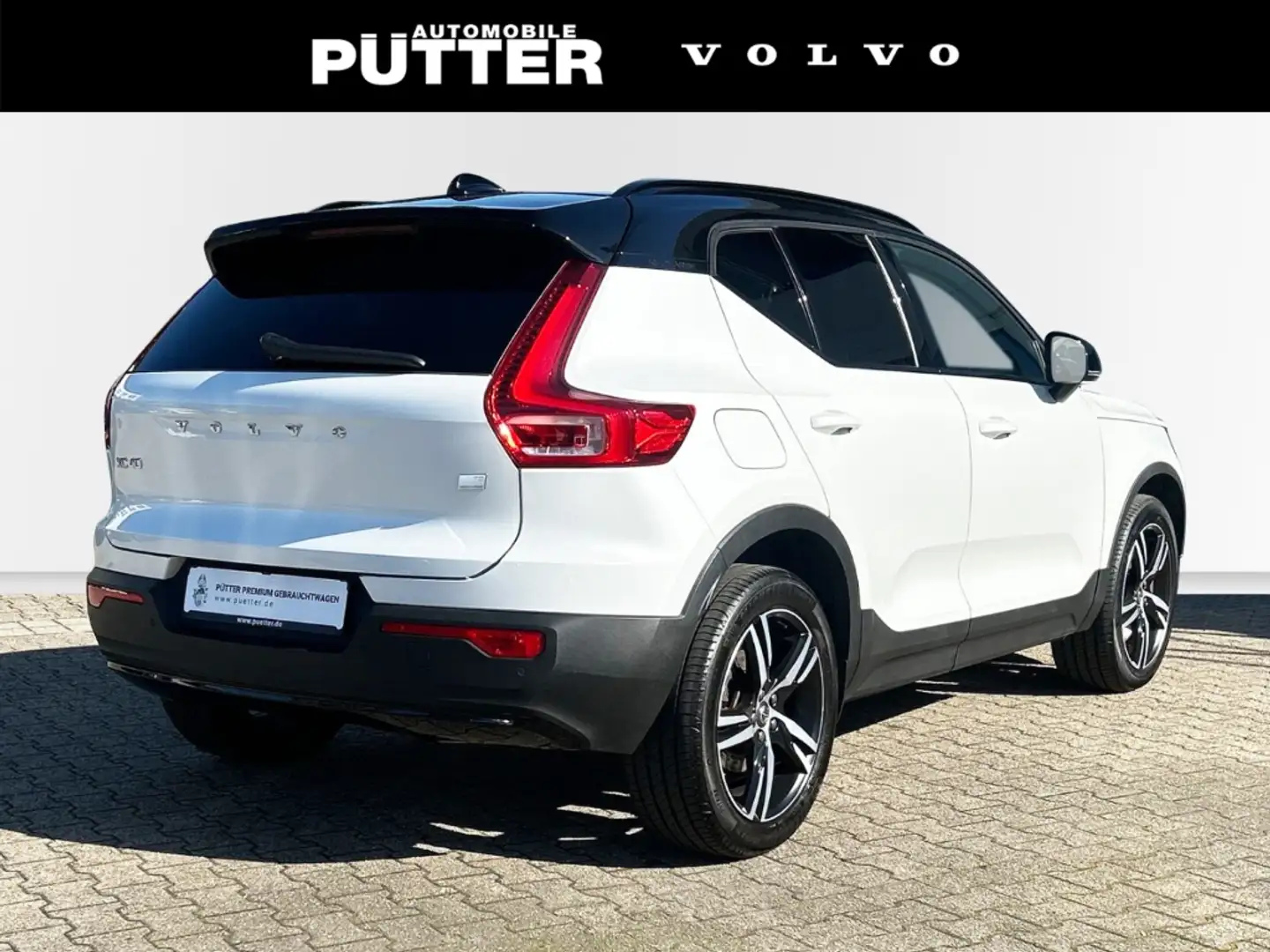 Volvo XC40 Recharge T5 R-Design Expression 1.Hand 19'' AHK E- Weiß - 2